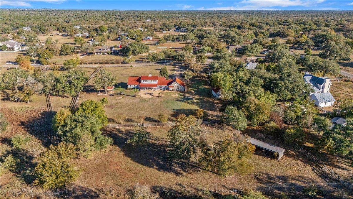 Buda, TX 78610,1180 Live Oak LOOP