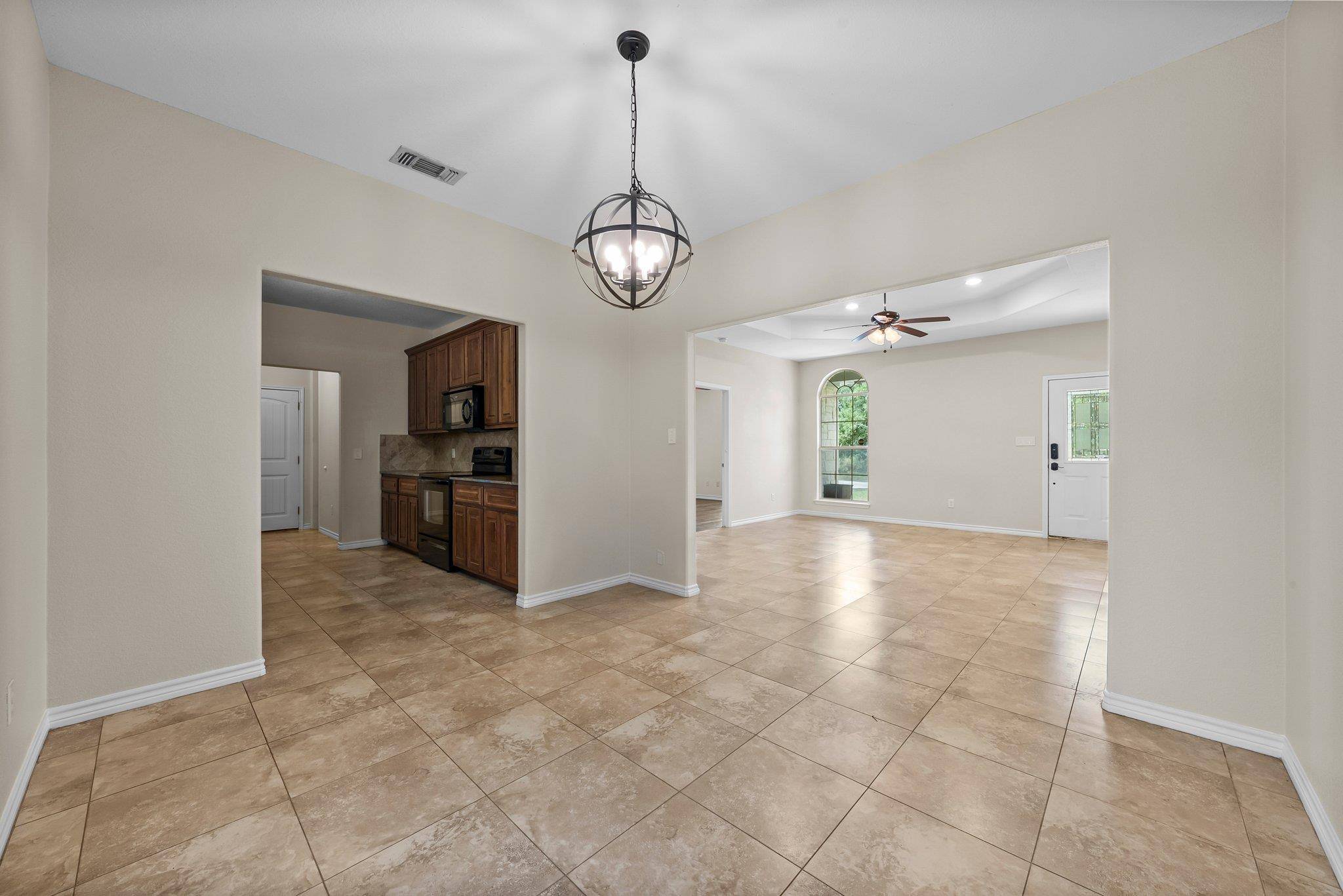 Granite Shoals, TX 78654,136 W Maple DR