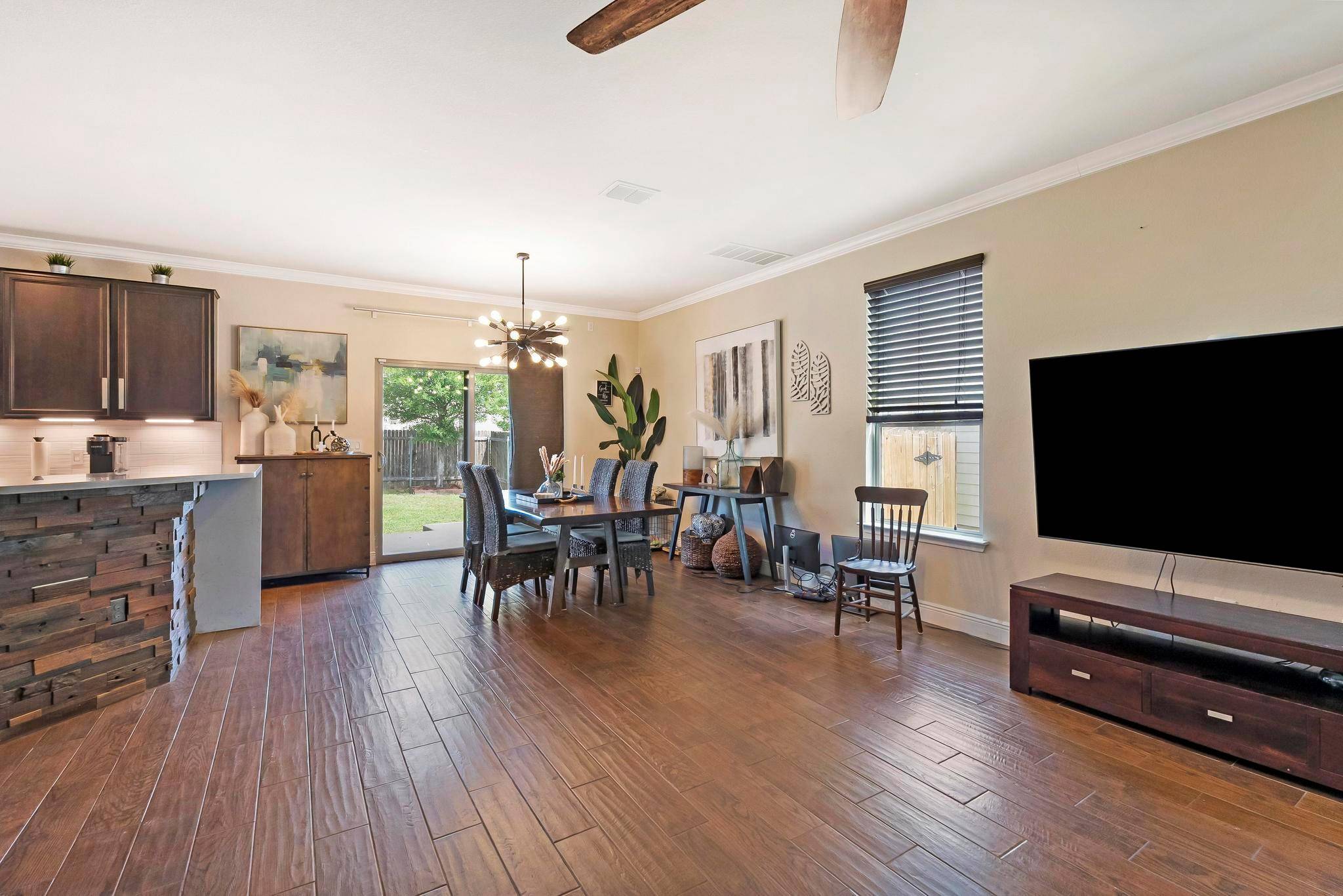 Austin, TX 78754,11212 Whitefaulds DR