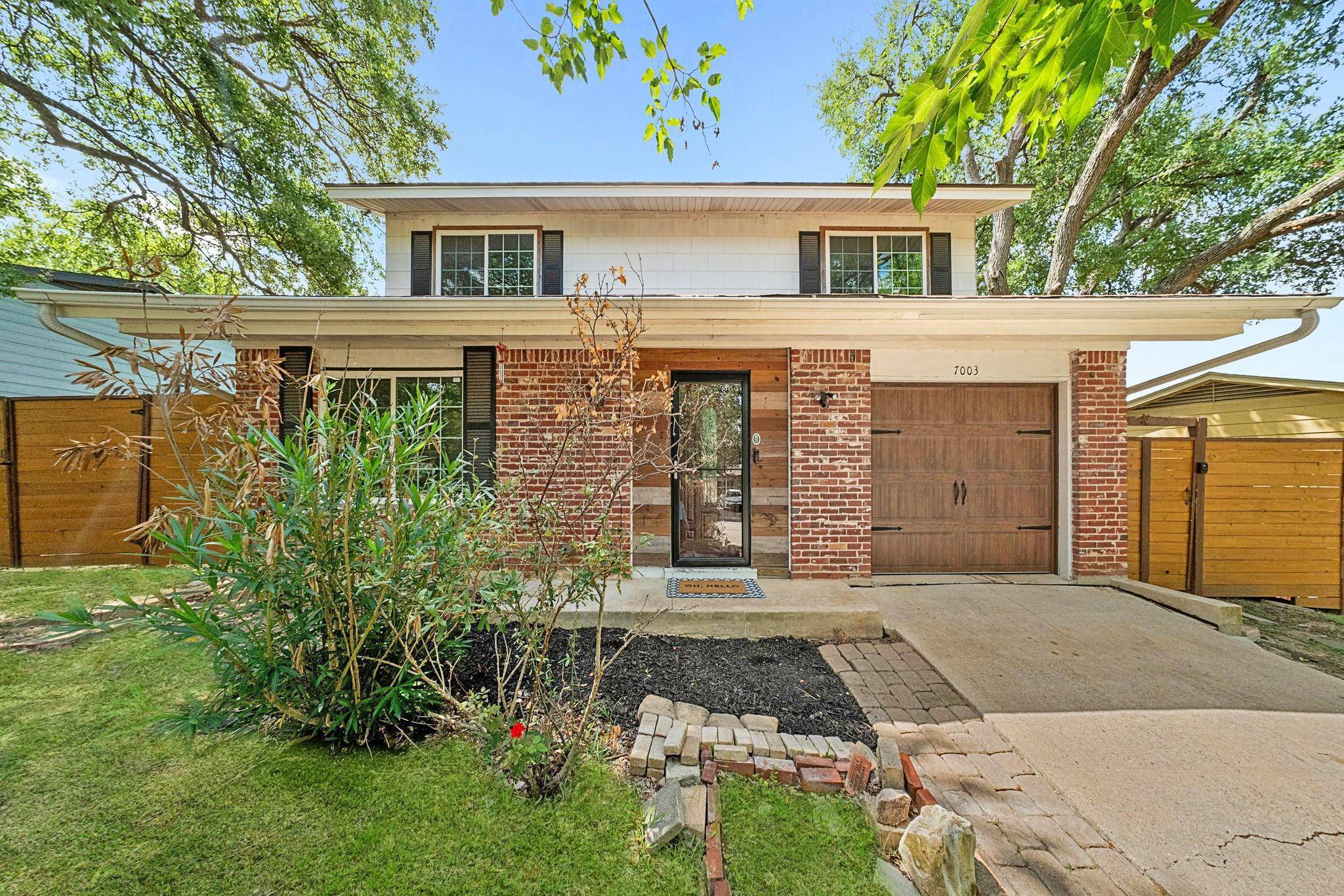 Austin, TX 78723,7003 Burnell DR
