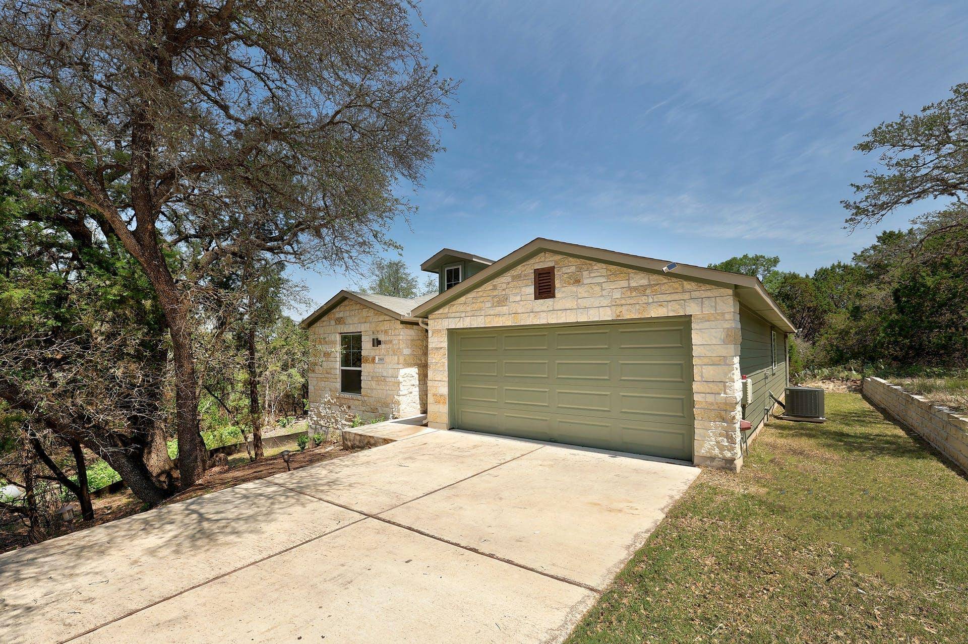 Lago Vista, TX 78645,21604 Pope DR