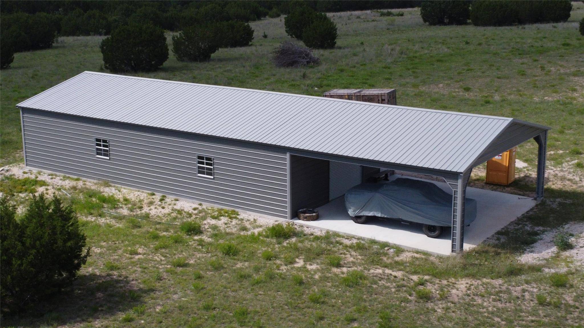 Lampasas, TX 76550,220 Rolling Hills DR