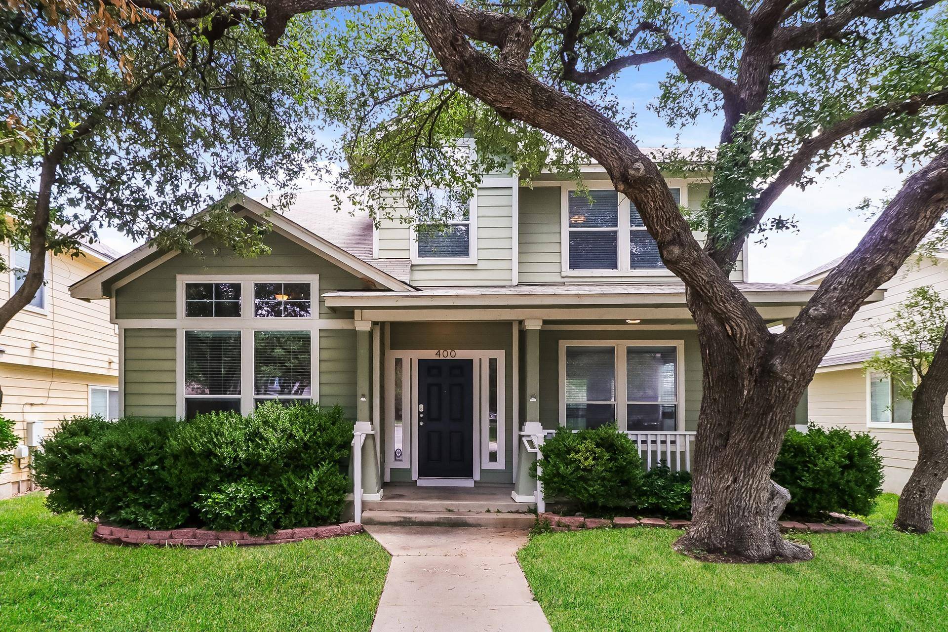 Cedar Park, TX 78613,400 Bandstand LN