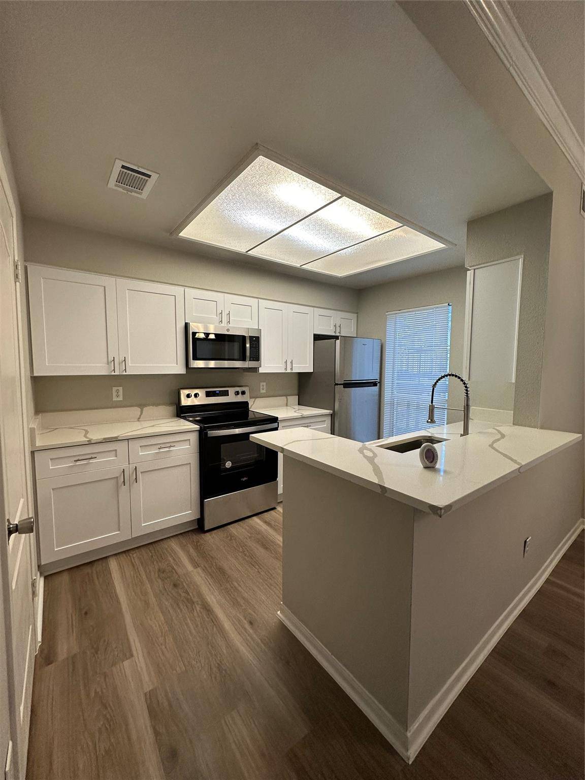Austin, TX 78730,6000 Shepherd Mountain CV #1701