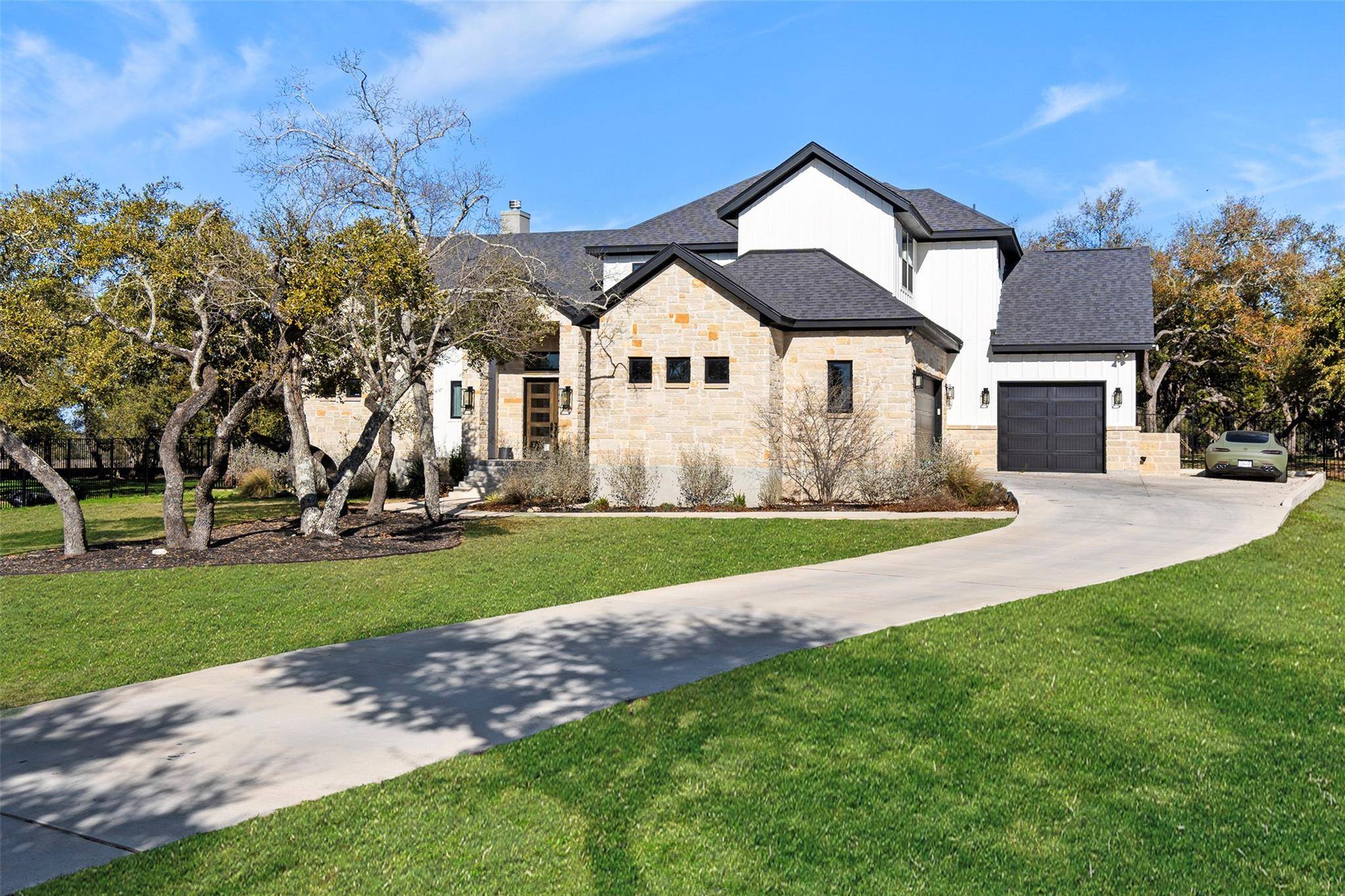 Dripping Springs, TX 78620,316 Stockman DR