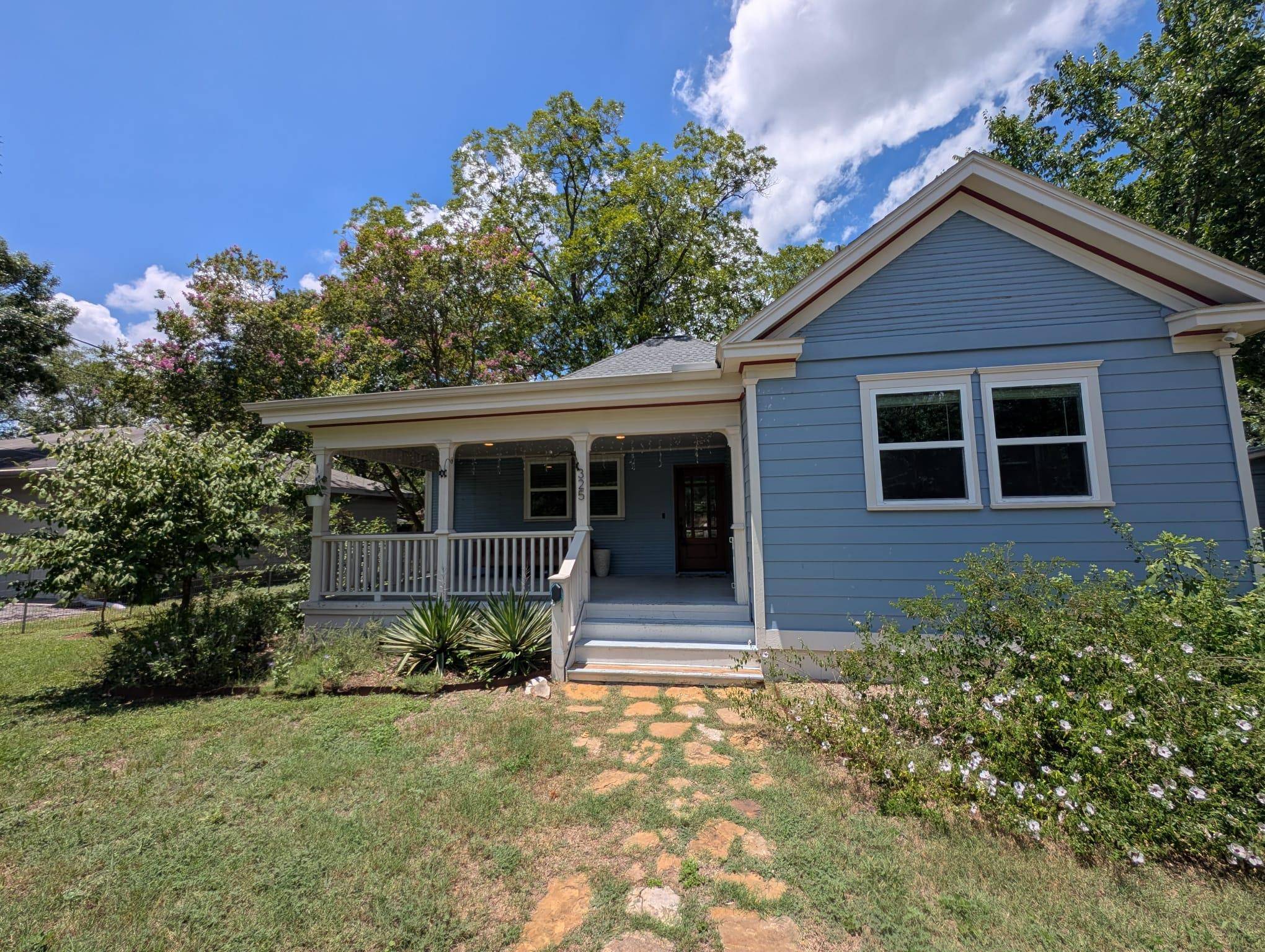 Lockhart, TX 78644,325 S Frio ST