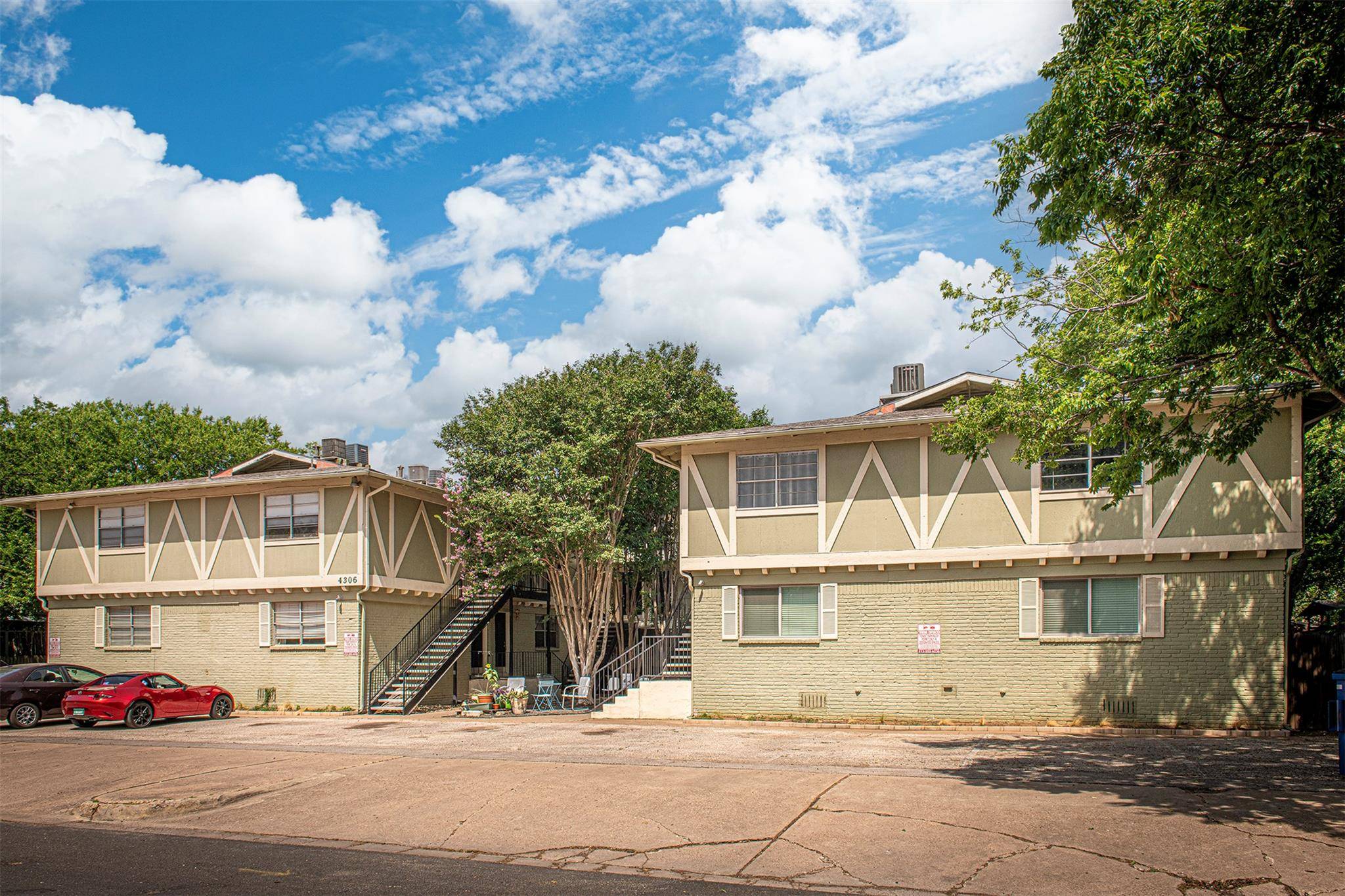 Austin, TX 78751,4306 Avenue A #105