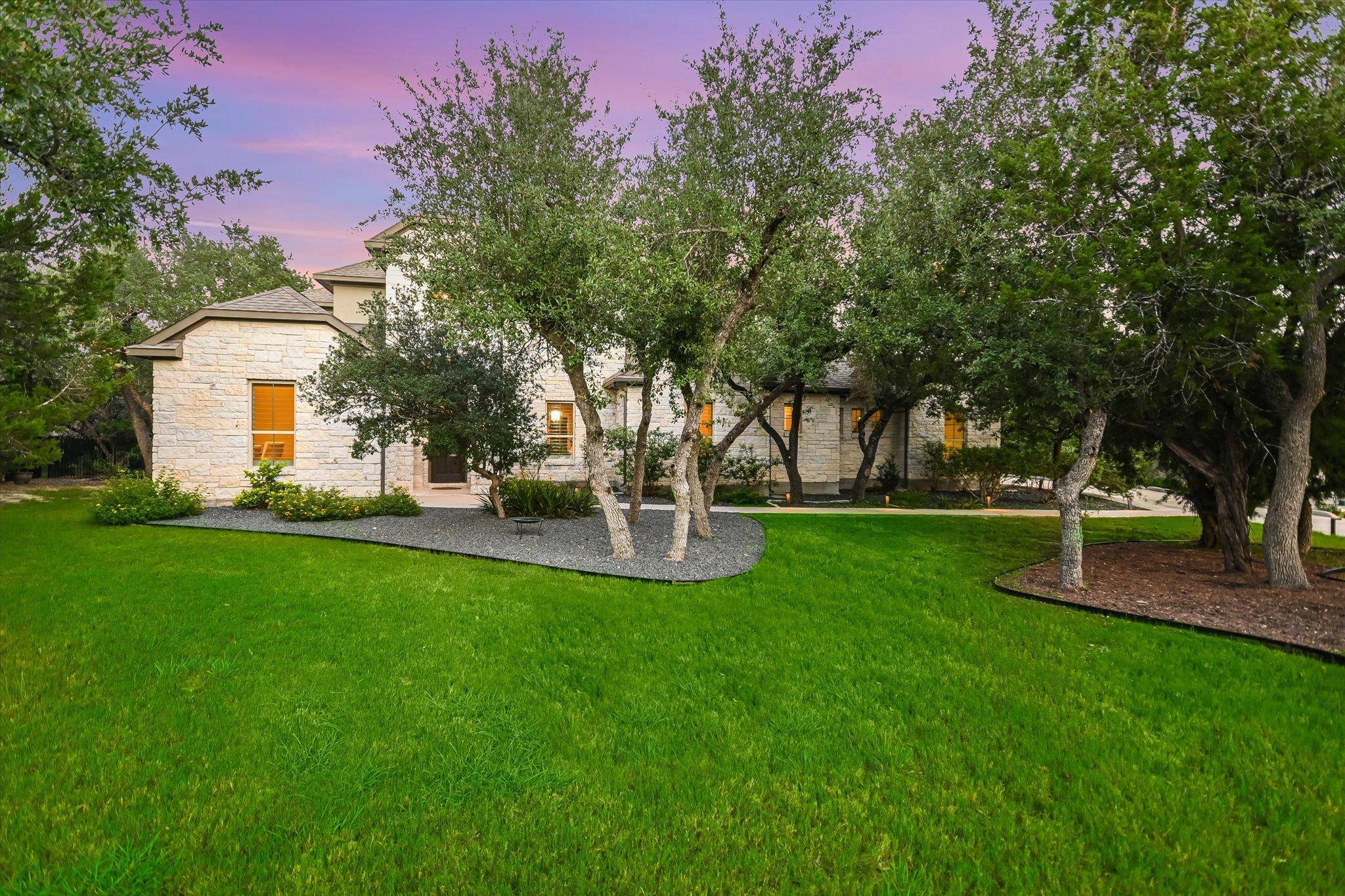 Dripping Springs, TX 78620,465 Lloyd LN