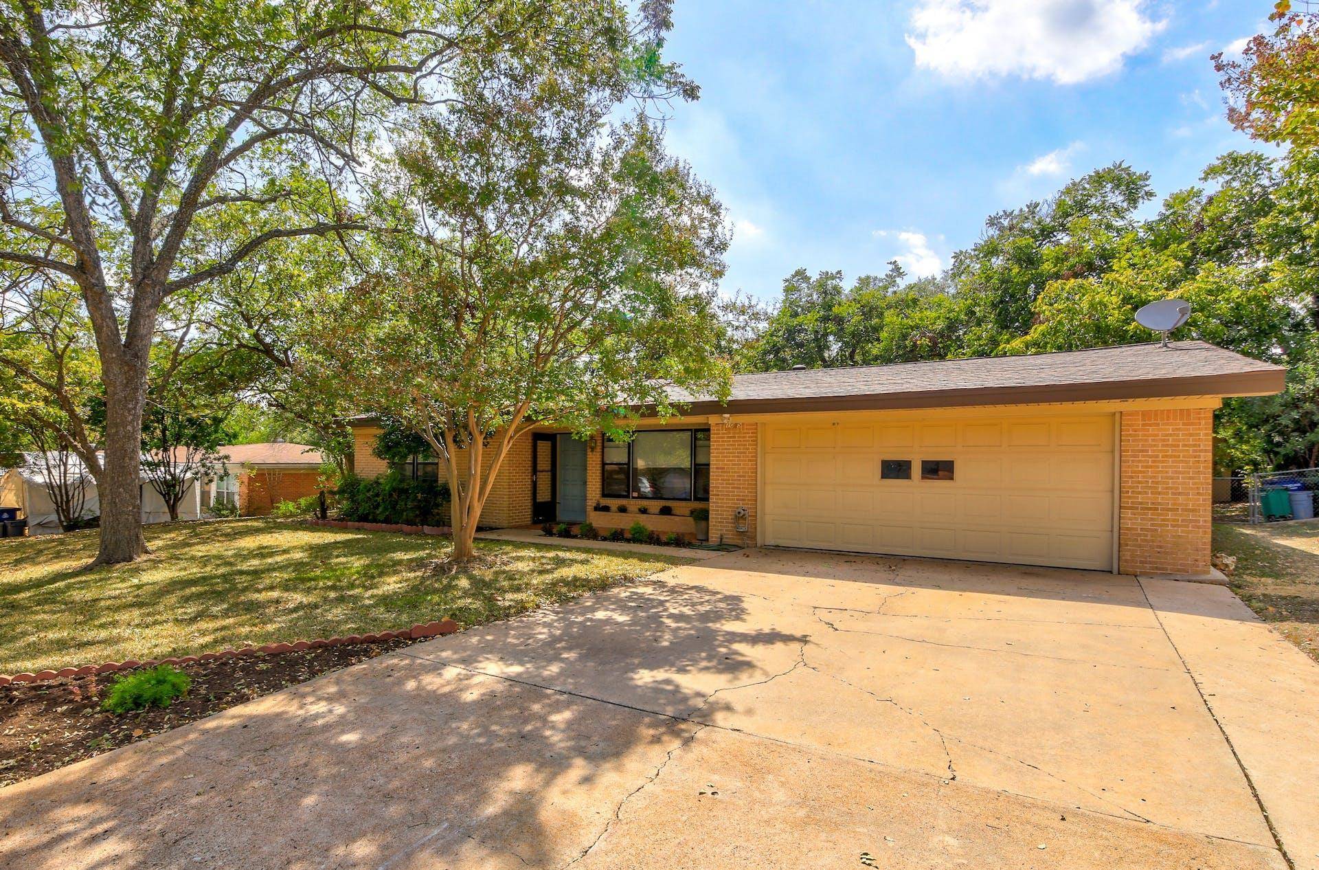Austin, TX 78753,1005 Salem LN