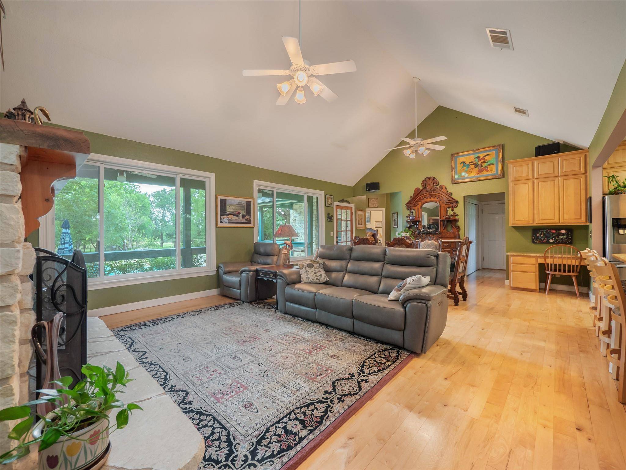 Manchaca, TX 78652,13511 Carpenter LN