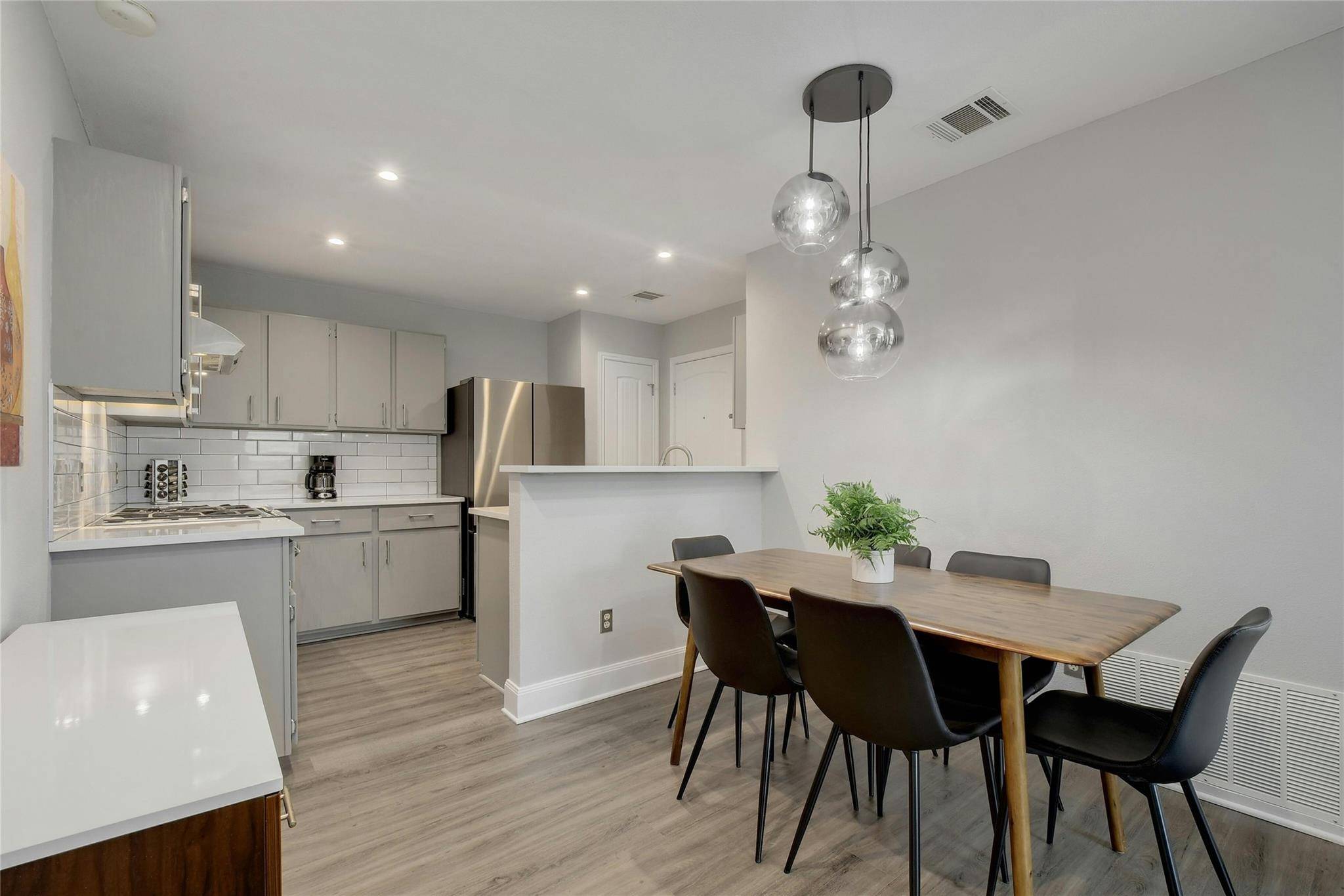 Austin, TX 78744,4707 Borage DR
