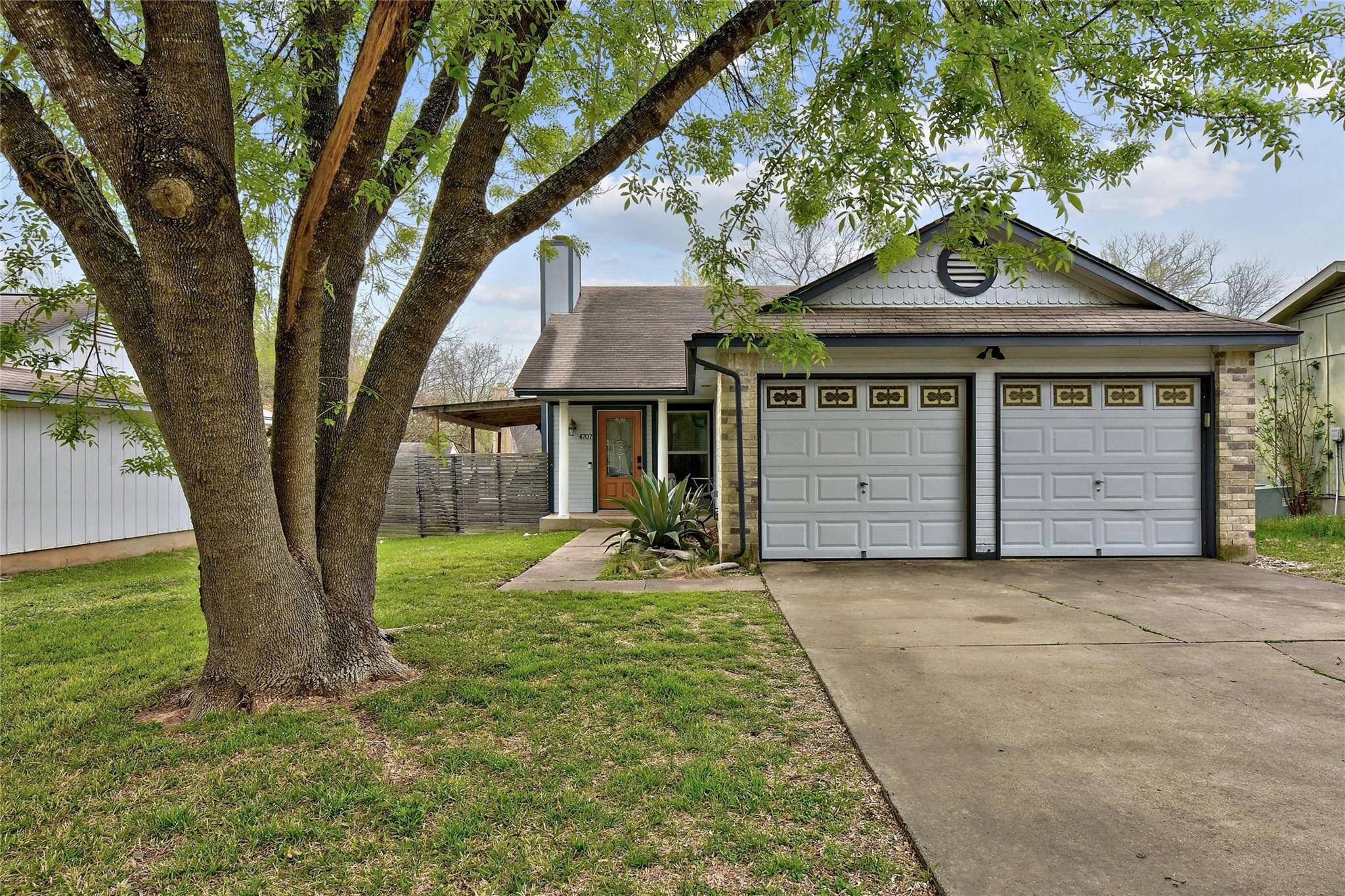 Austin, TX 78744,4707 Borage DR