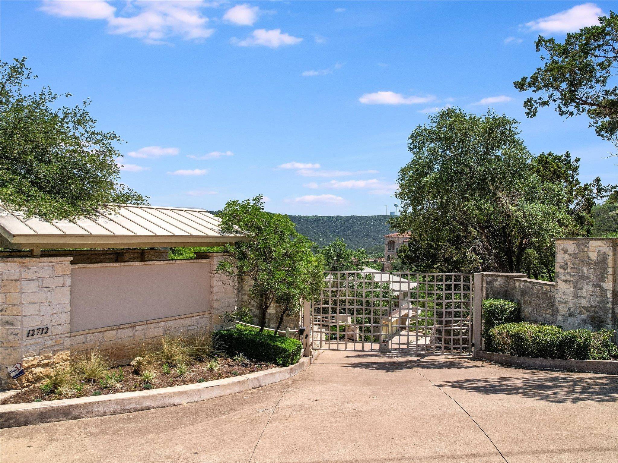 Austin, TX 78732,12712 CEDAR ST #1