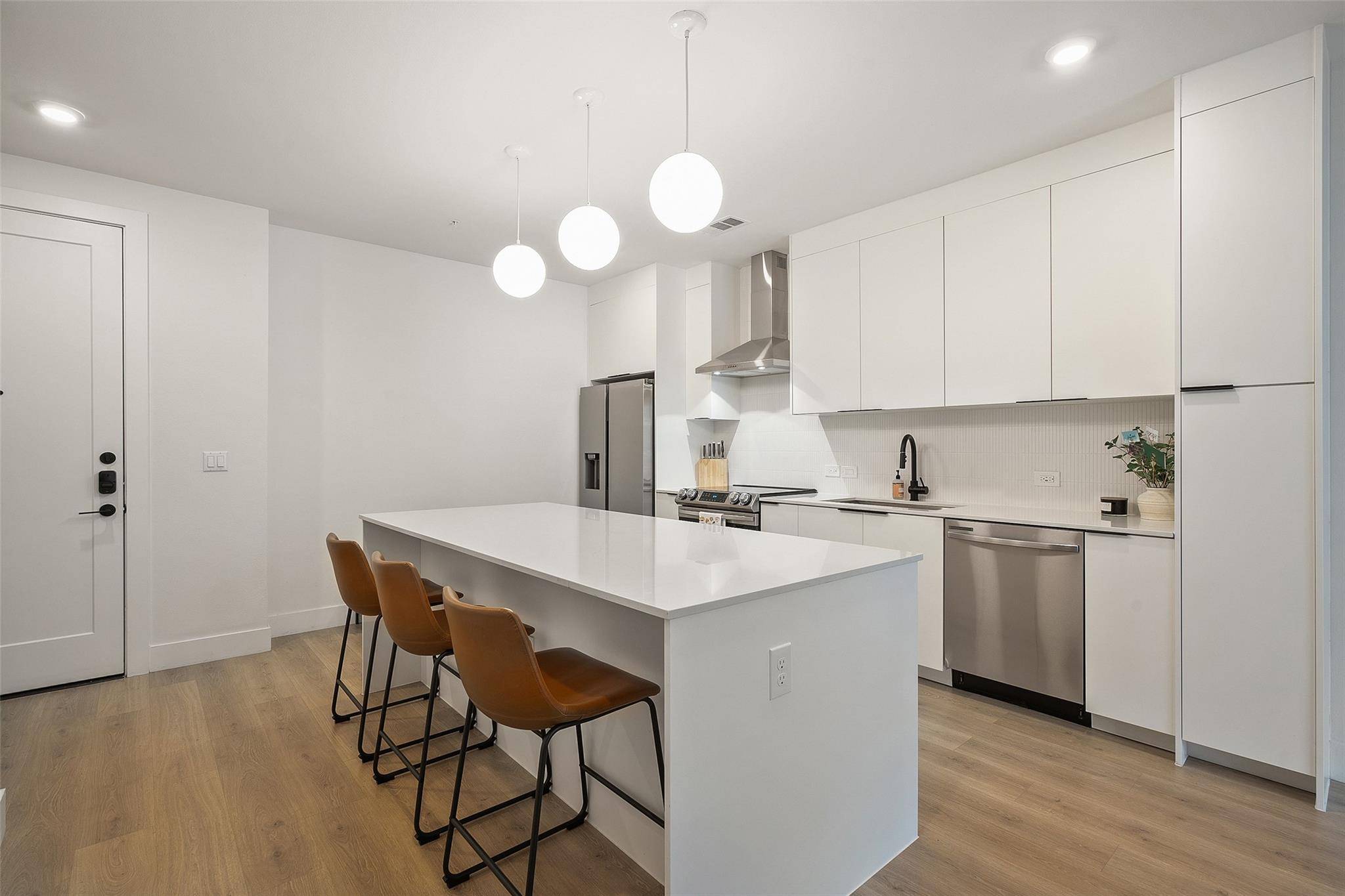 Austin, TX 78723,1701 Simond Ave #305