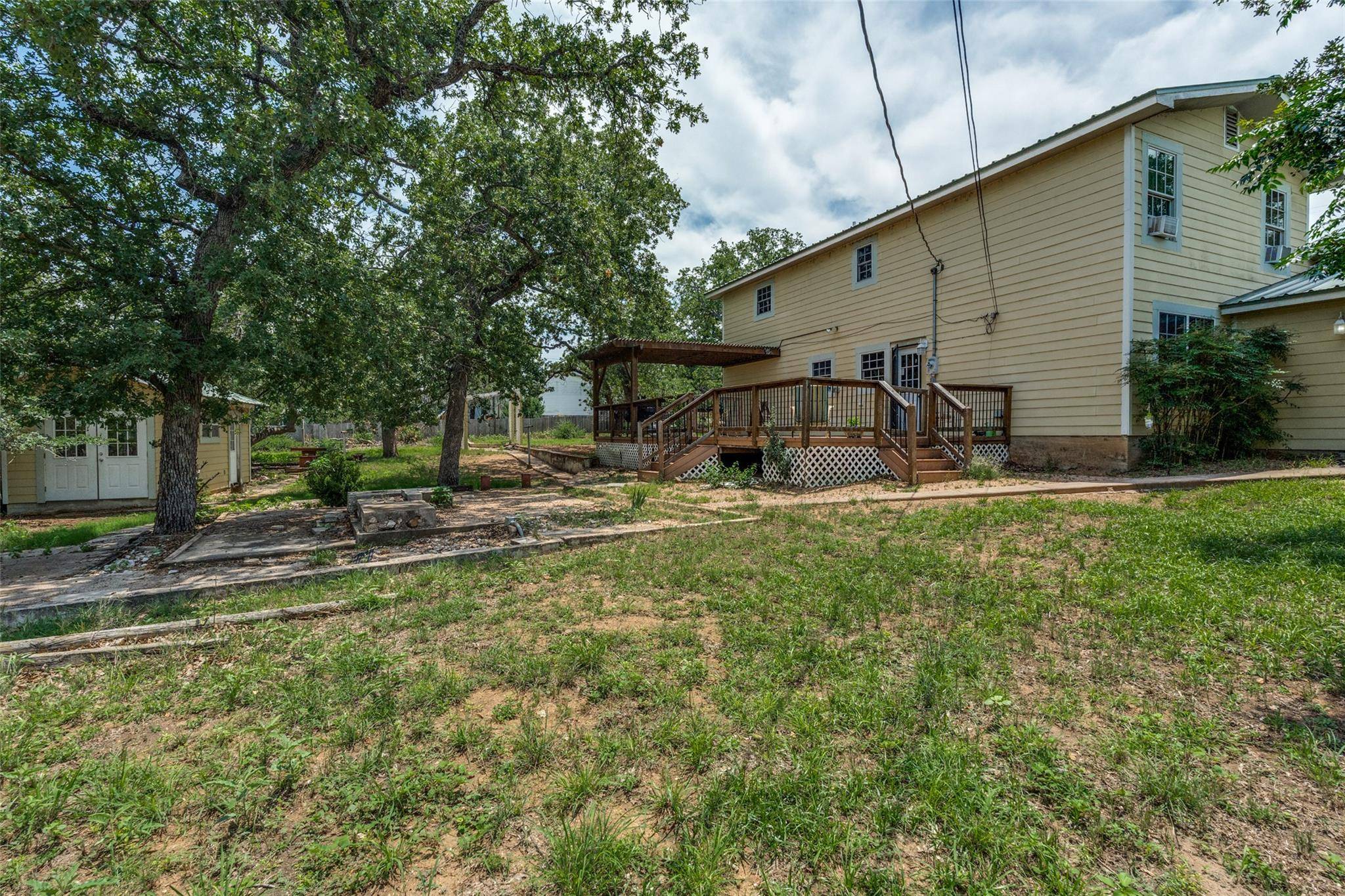 Cottonwood Shores, TX 78657,745 Driftwood LN