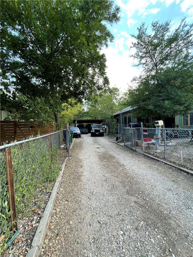 Austin, TX 78702,1505 Willow ST