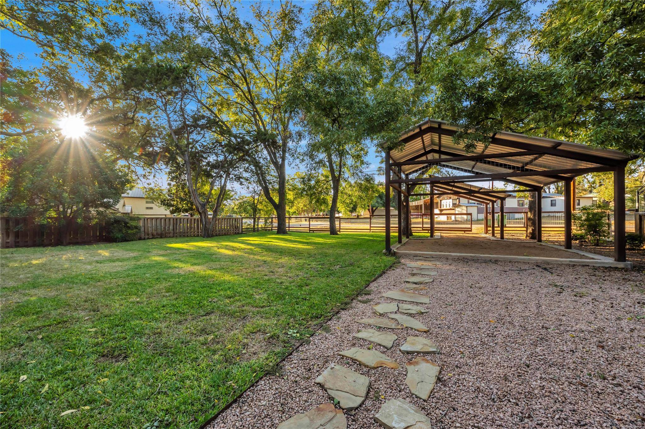 Burnet, TX 78611,1100 Long Mountain DR