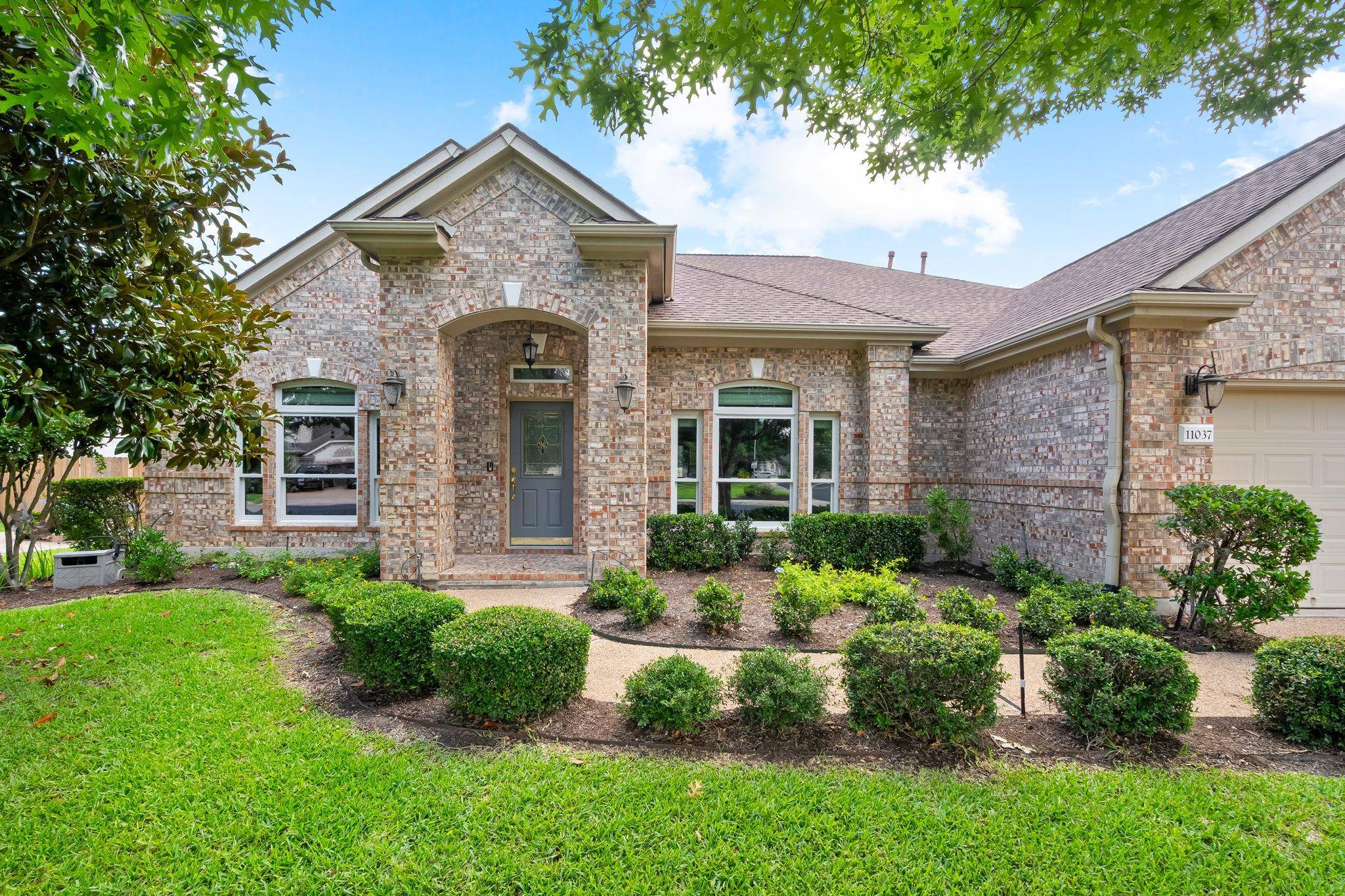 Austin, TX 78747,11037 River Plantation DR