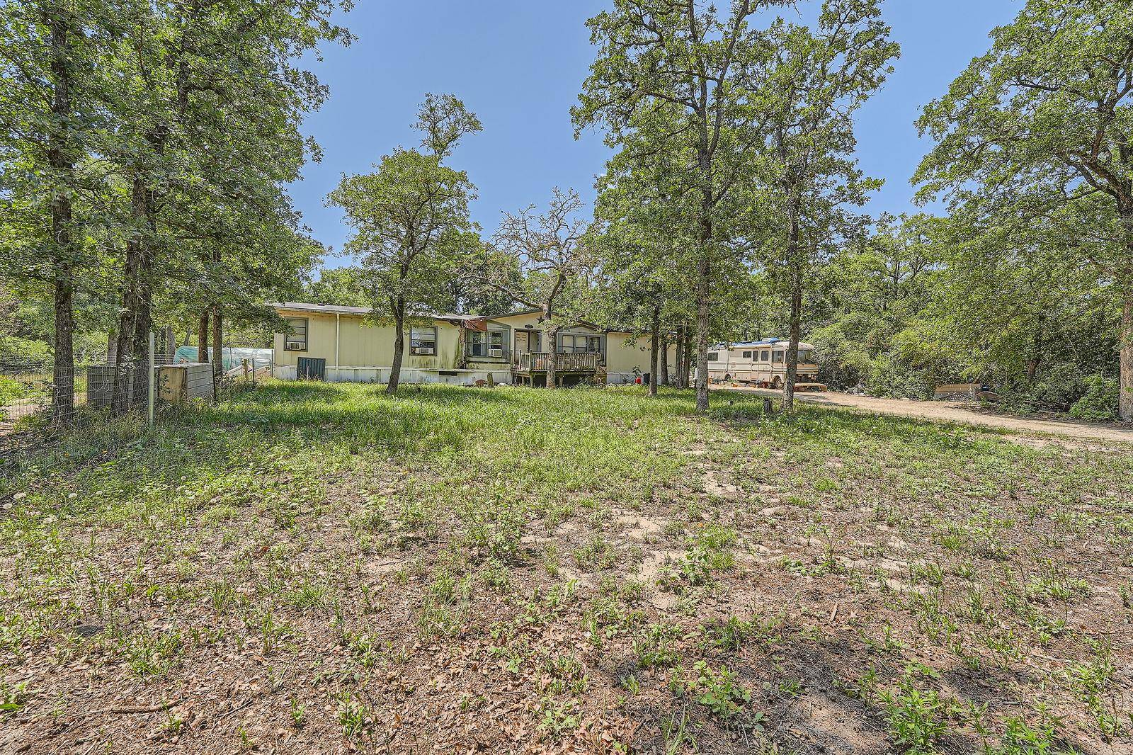Elgin, TX 78621,579 Hidden Oaks DR