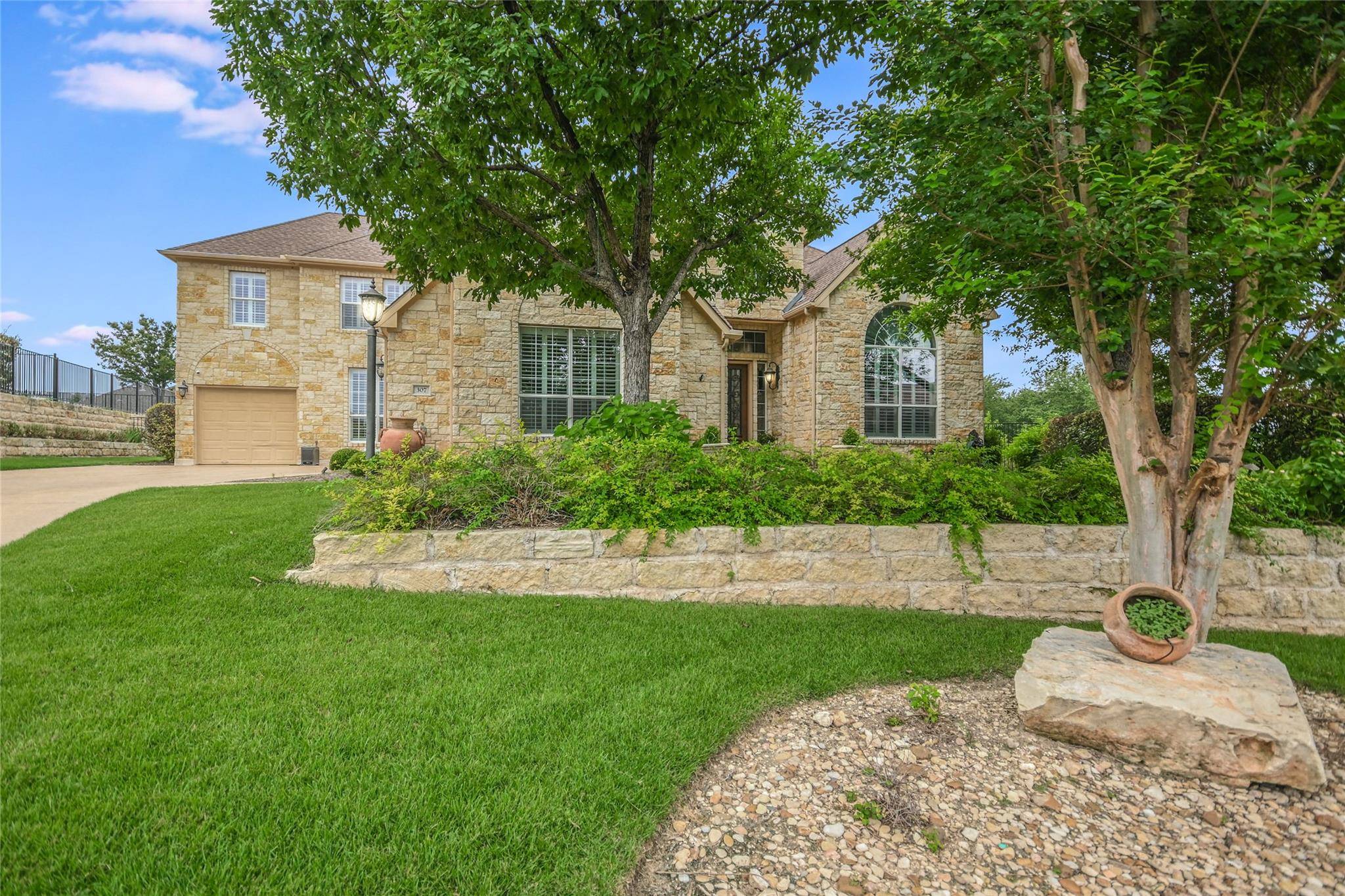 Austin, TX 78738,307 Hensley DR