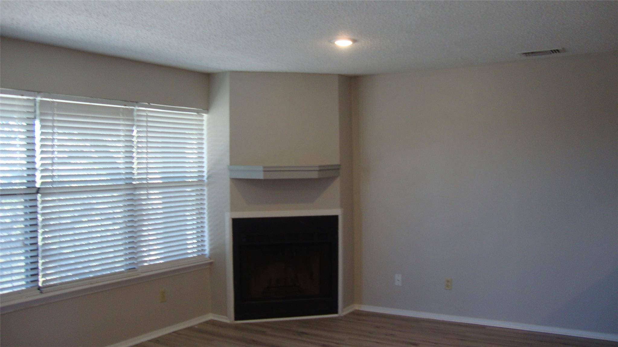 Lago Vista, TX 78645,20802 Bonanza ST #6