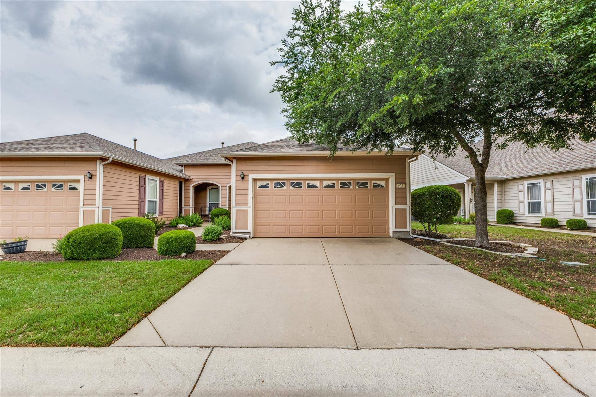 Georgetown, TX 78633,203 Essex LN