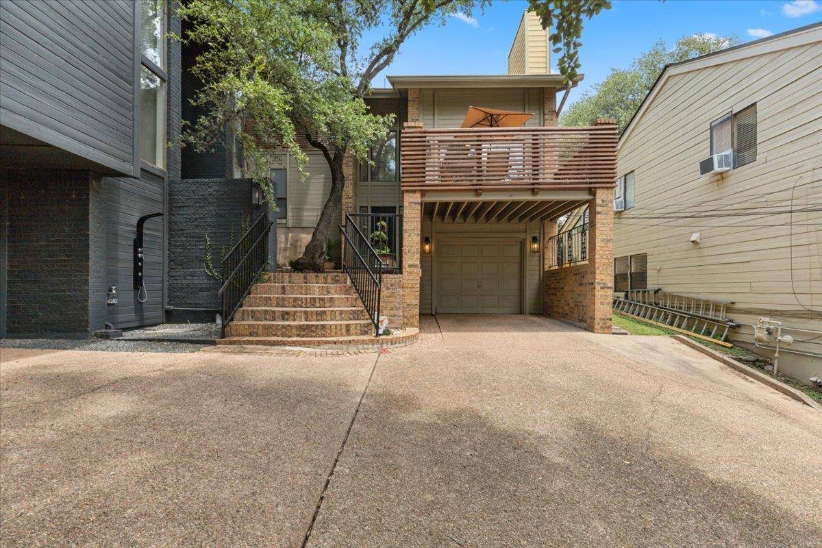 Austin, TX 78746,2212 Westlake DR