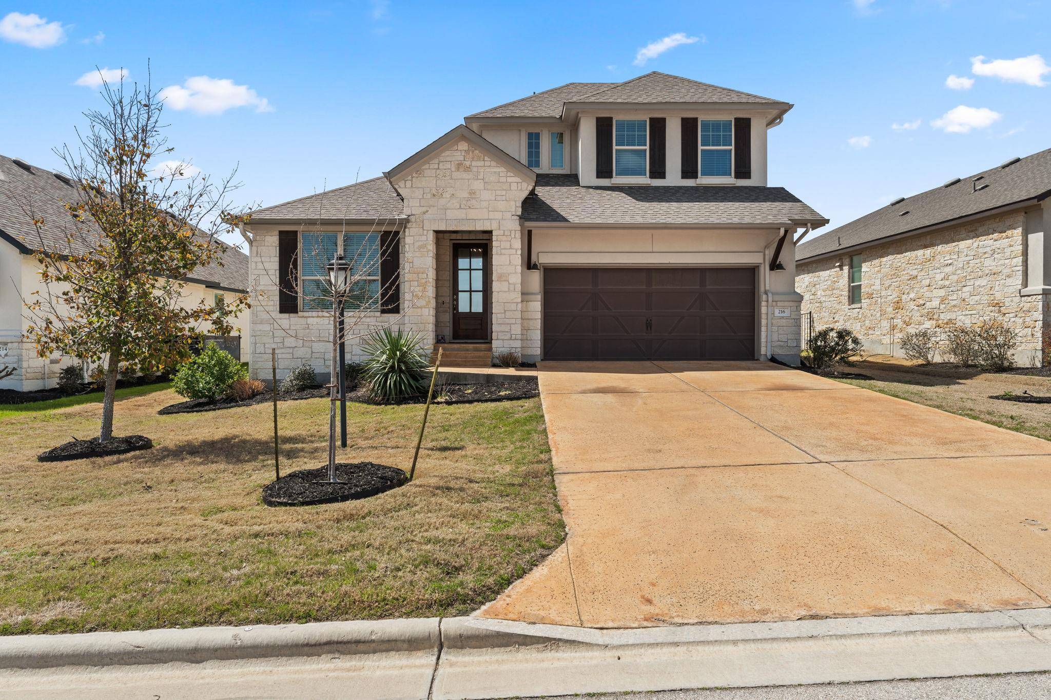 Lakeway, TX 78738,216 Gulfton ST