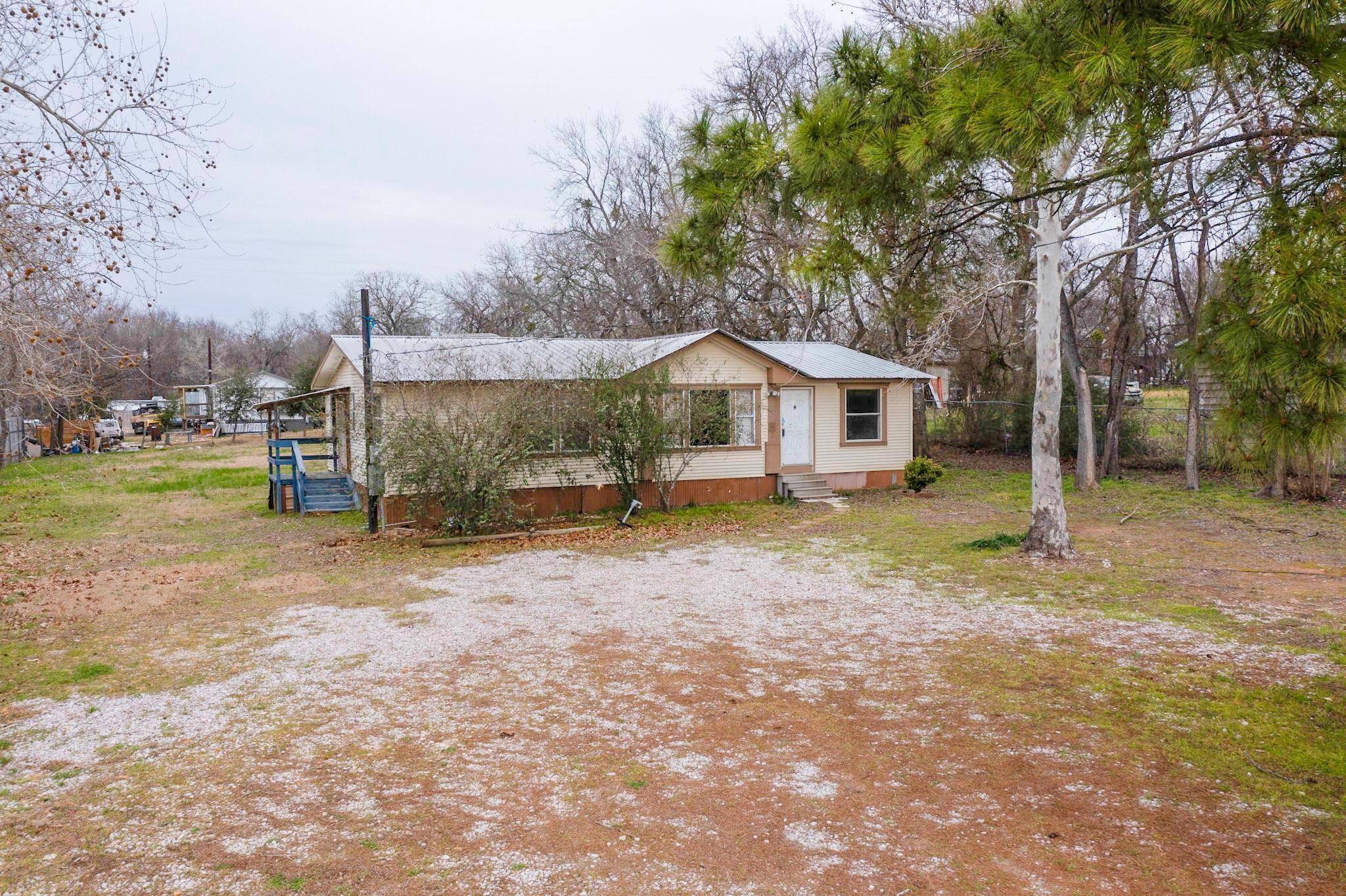 Elgin, TX 78621,262 Highway 290 E,