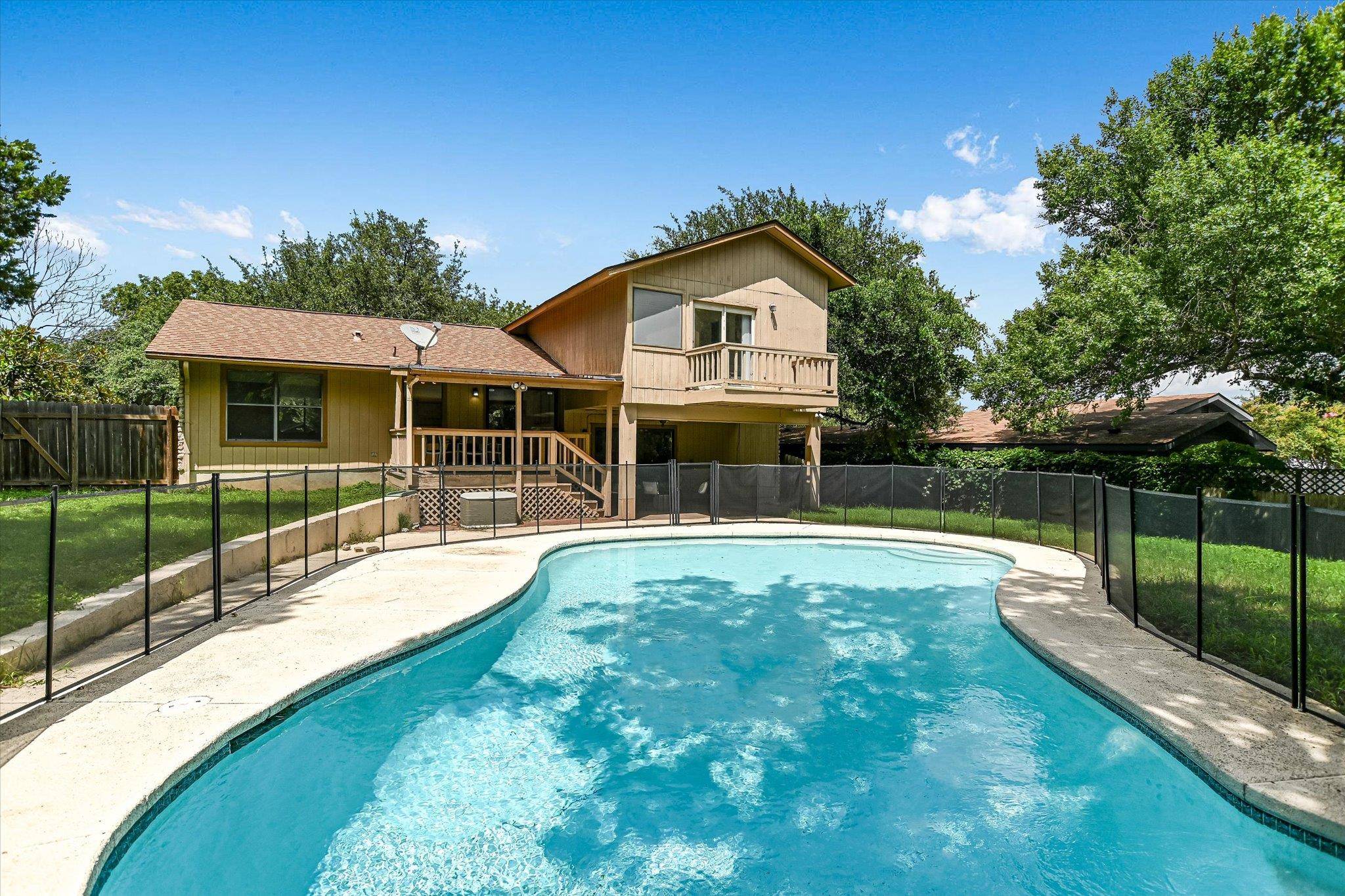 Austin, TX 78759,7007 Danwood DR