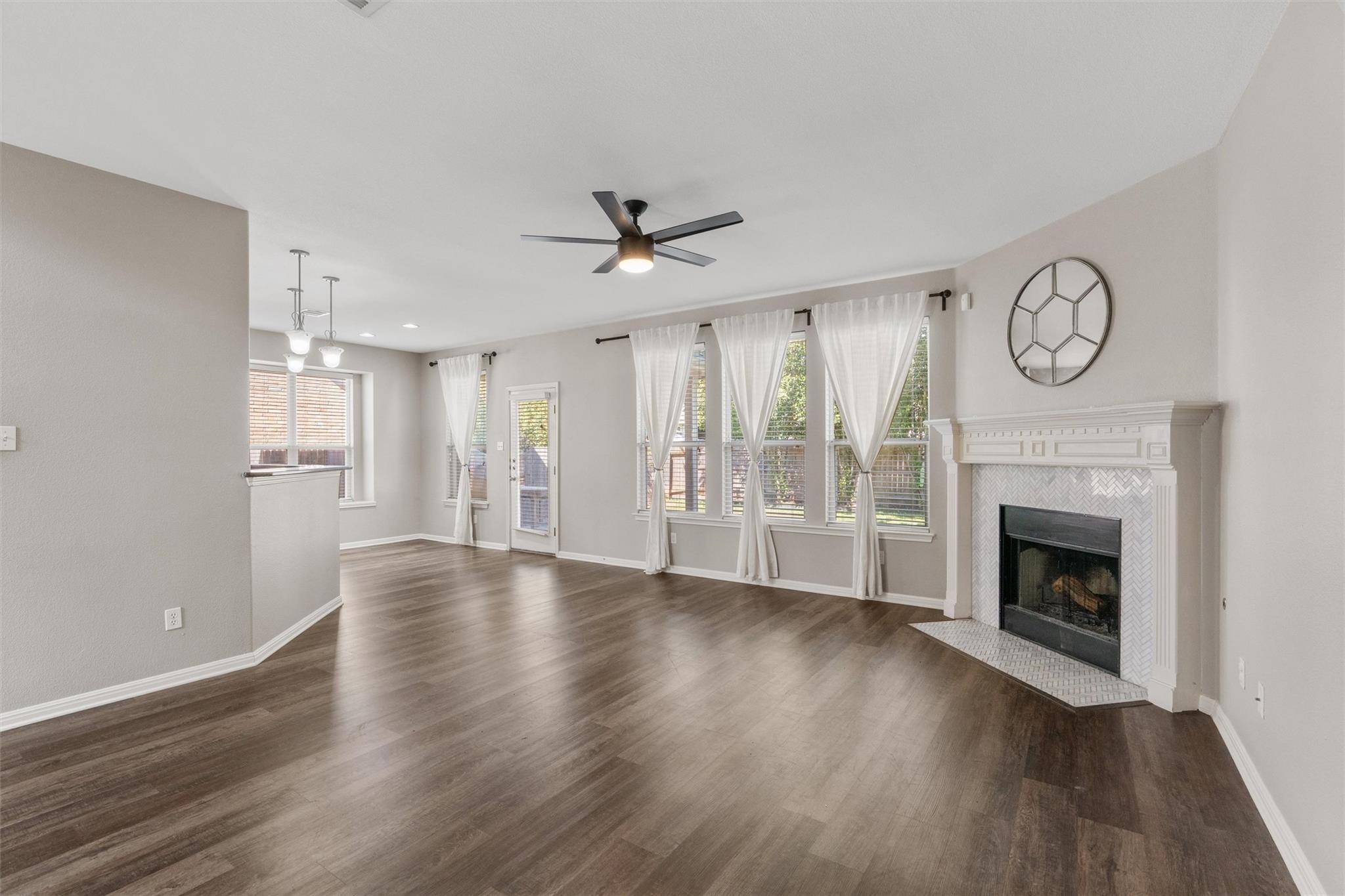 Round Rock, TX 78664,3917 Links LN