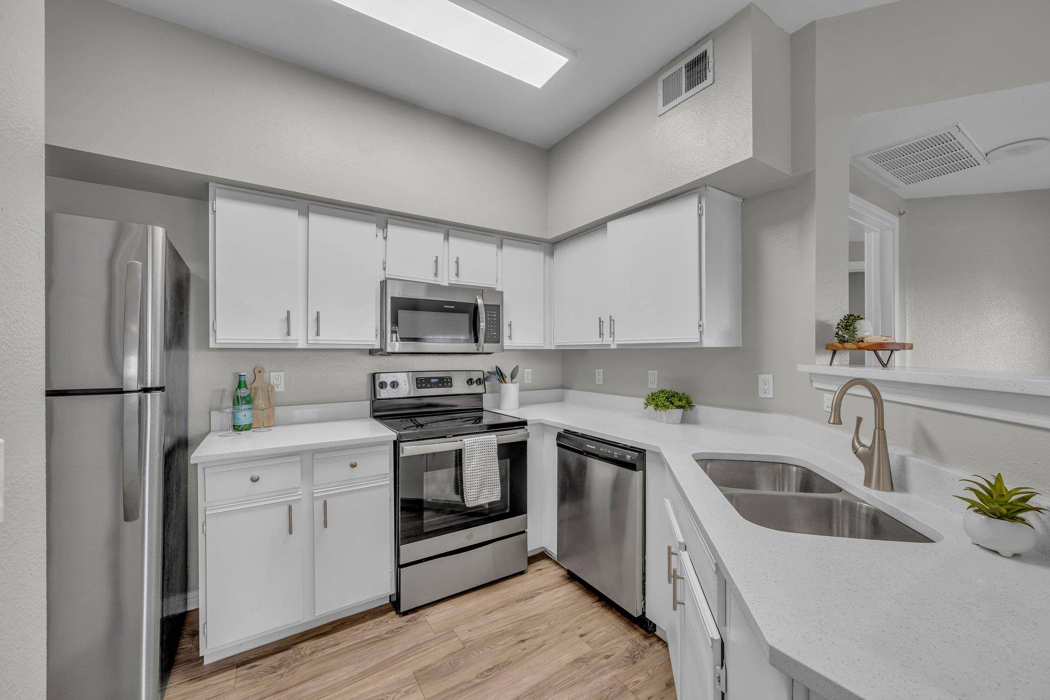 Austin, TX 78758,2320 Gracy Farms LN #823