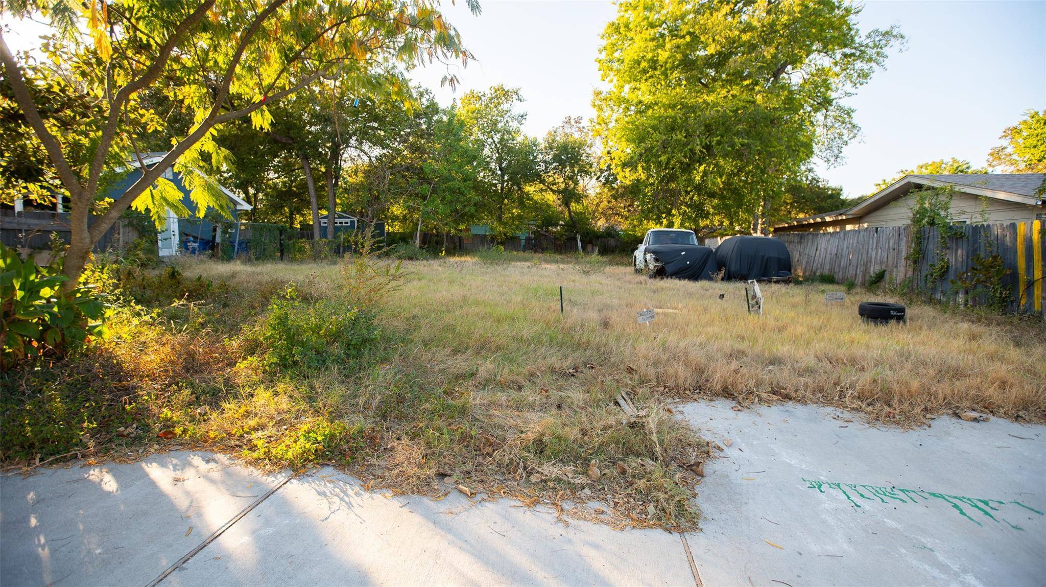 Austin, TX 78757,8012 Gault ST