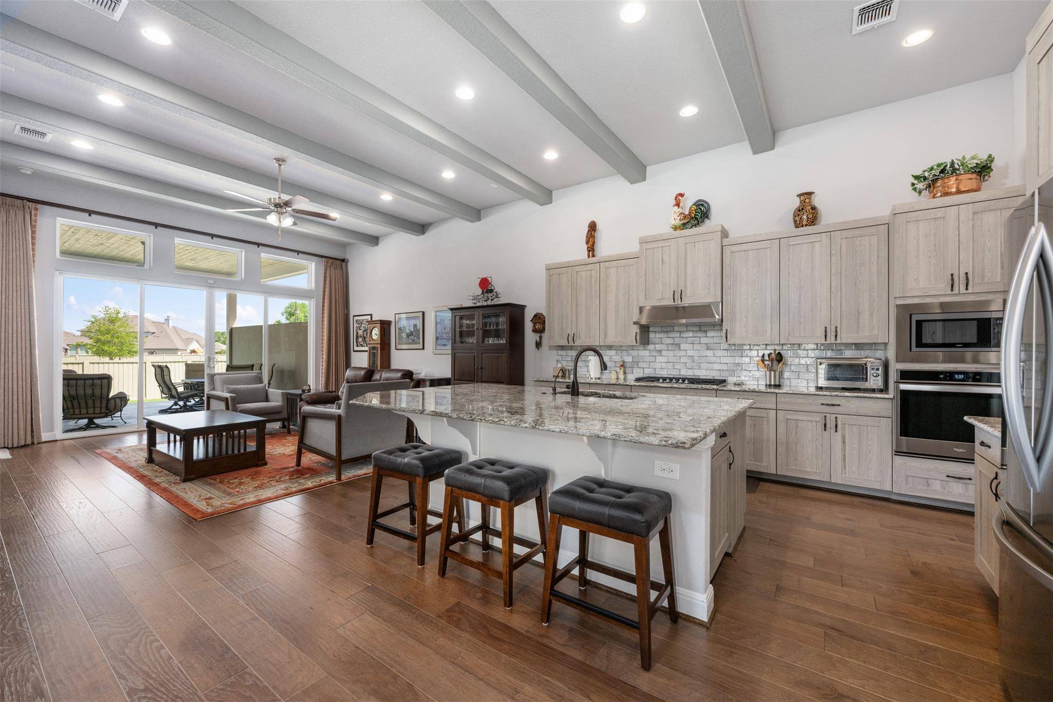 Liberty Hill, TX 78642,825 Faith DR