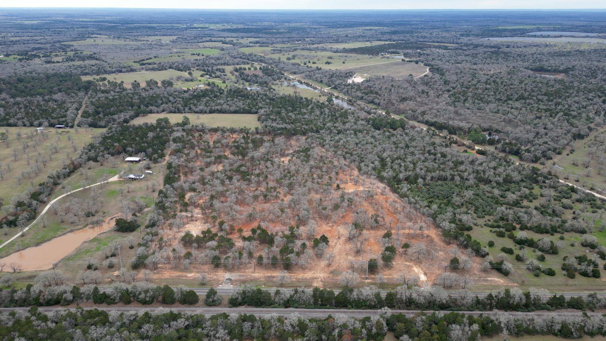 Smithville, TX 78957,1559 FM 535 HWY