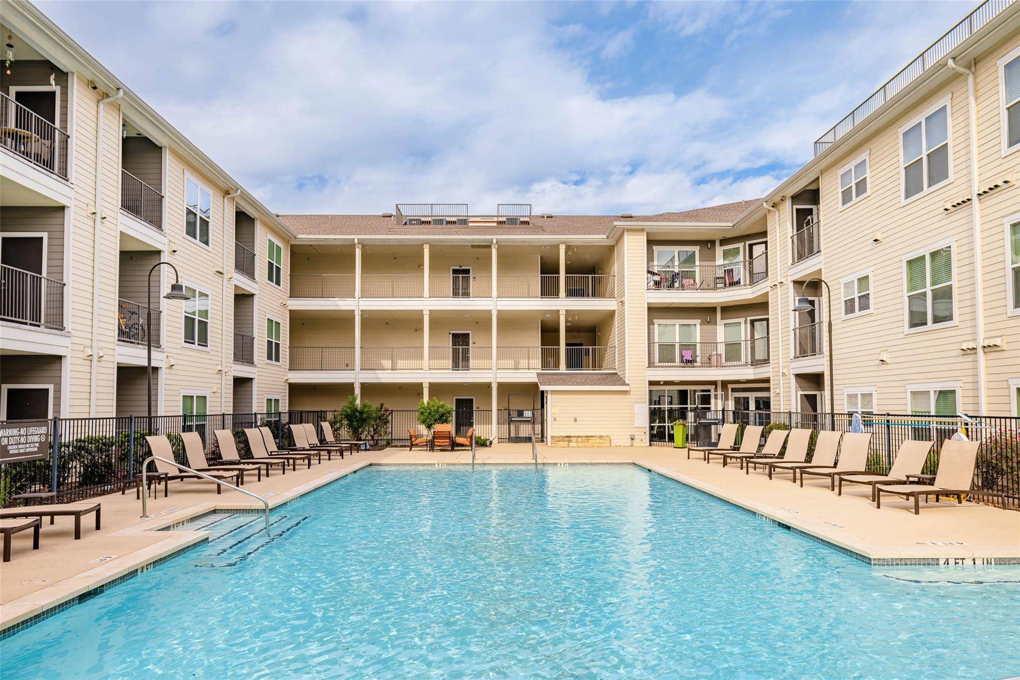 Austin, TX 78745,6725 Circle South RD #B-1253