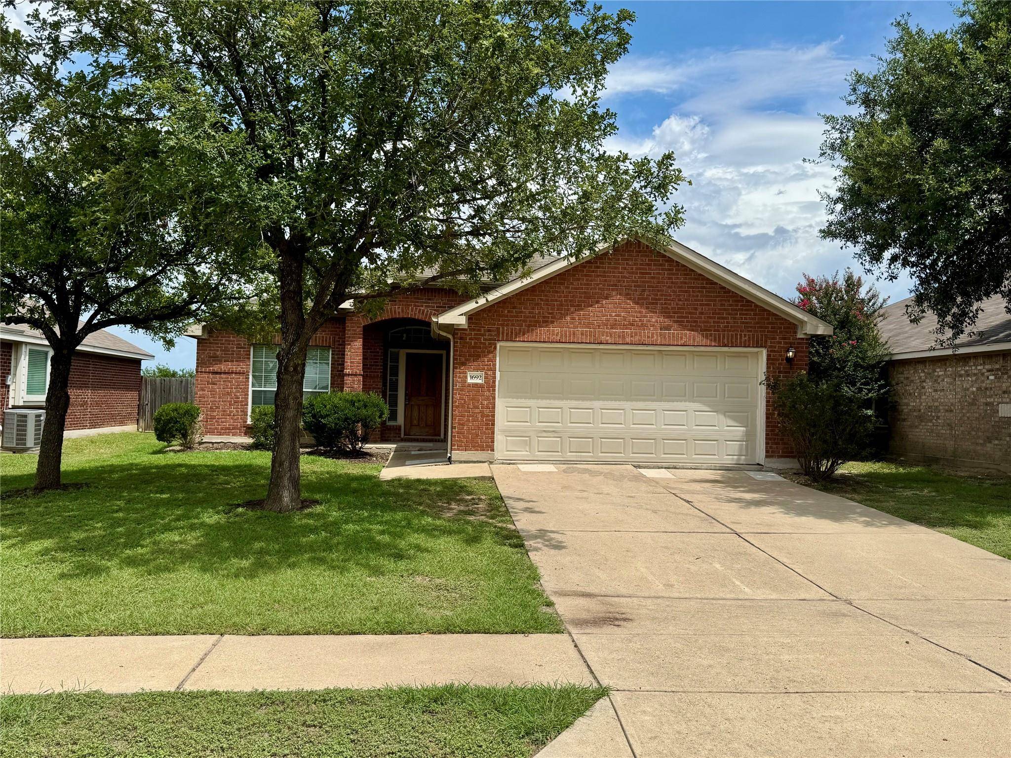 Kyle, TX 78640,1692 Amberwood LOOP