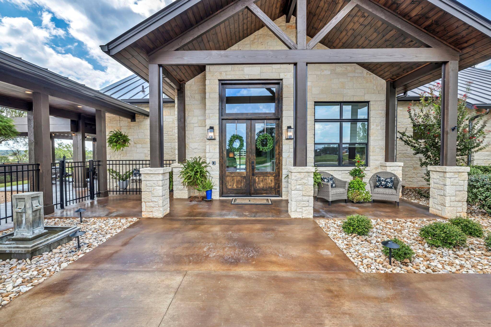 Horseshoe Bay, TX 78657,196 Westgate LOOP