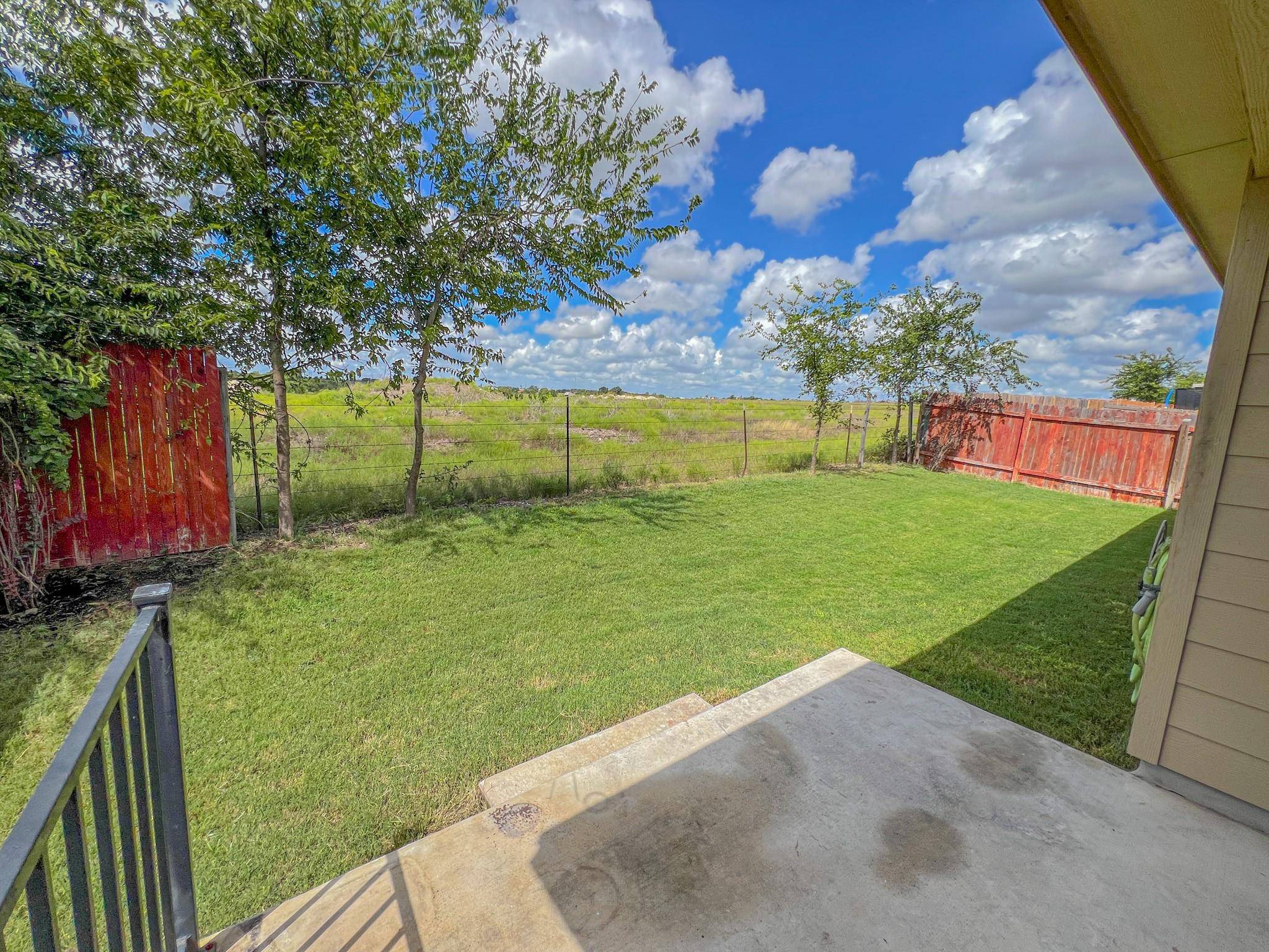 Jarrell, TX 76537,440 Druse LN