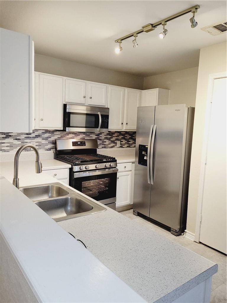 Manor, TX 78653,11812 Lima DR
