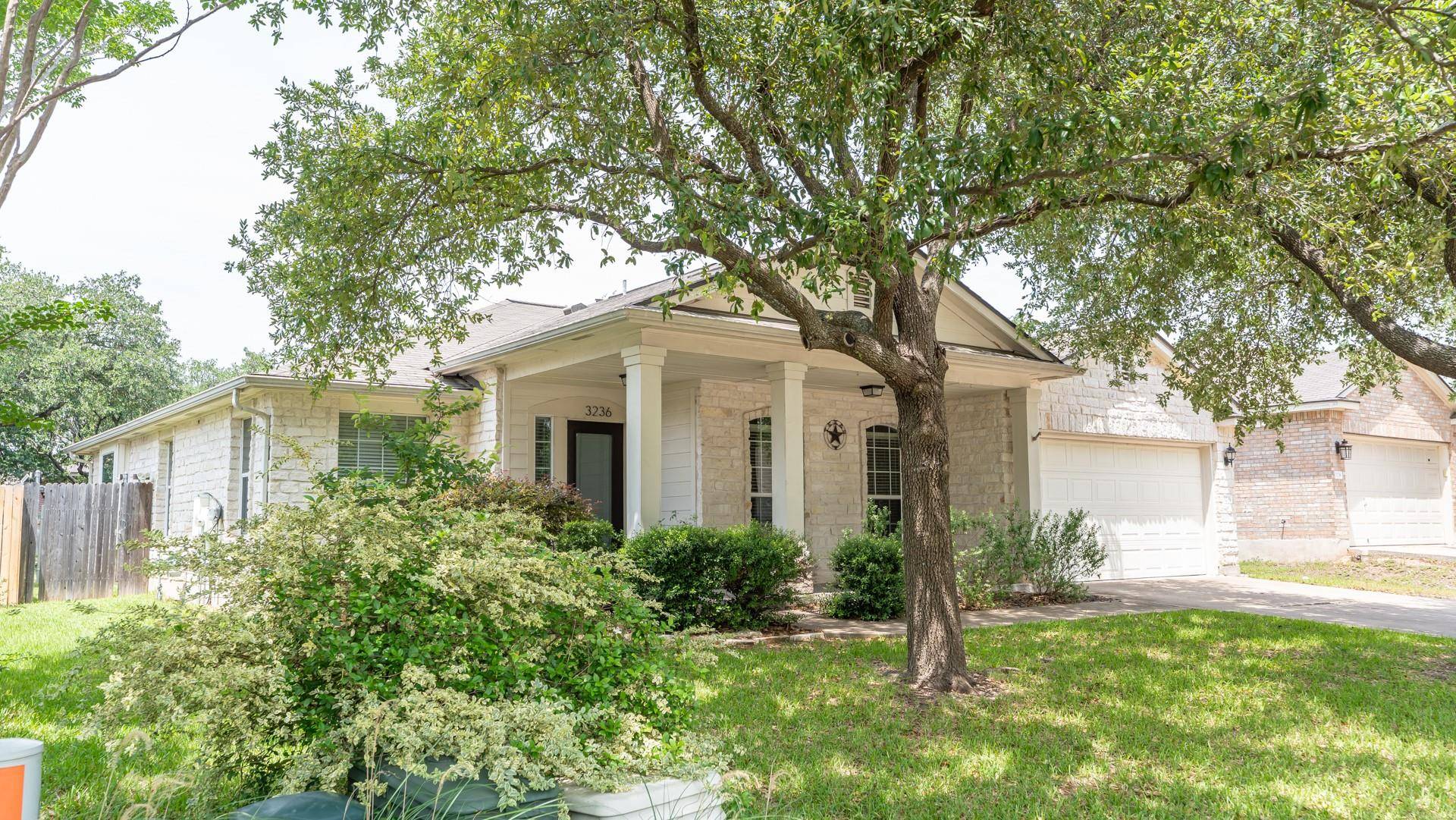 Round Rock, TX 78681,3236 Arroyo Bluff LN