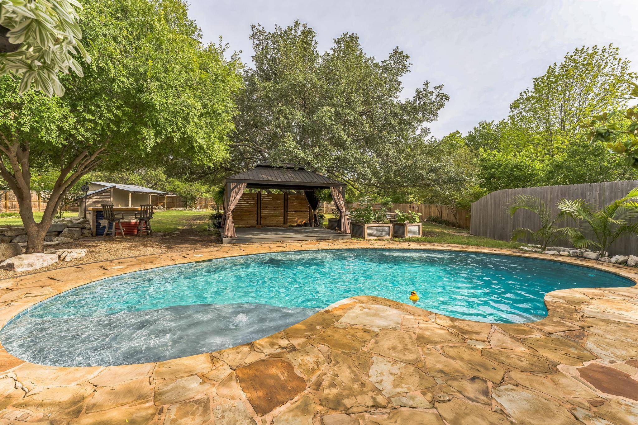 Manchaca, TX 78652,605 Turley DR