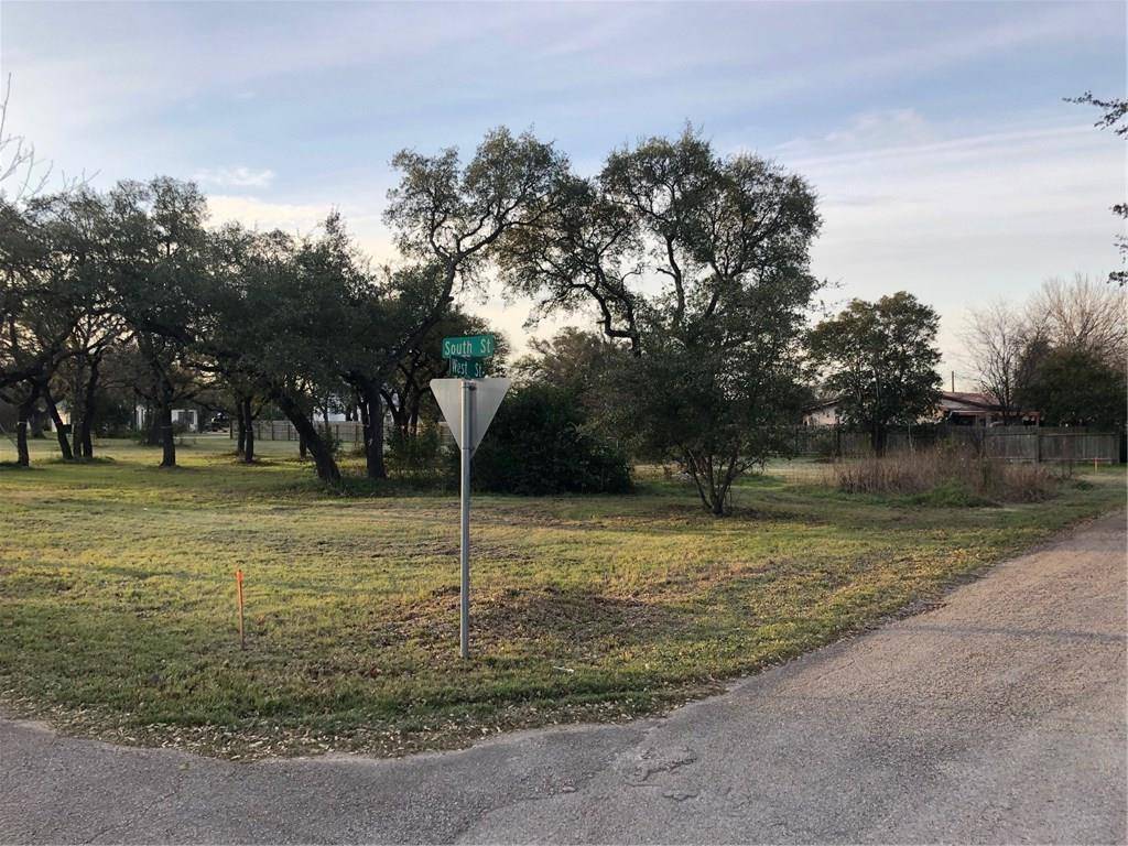 Bertram, TX 78605,220 S Lampasas ST