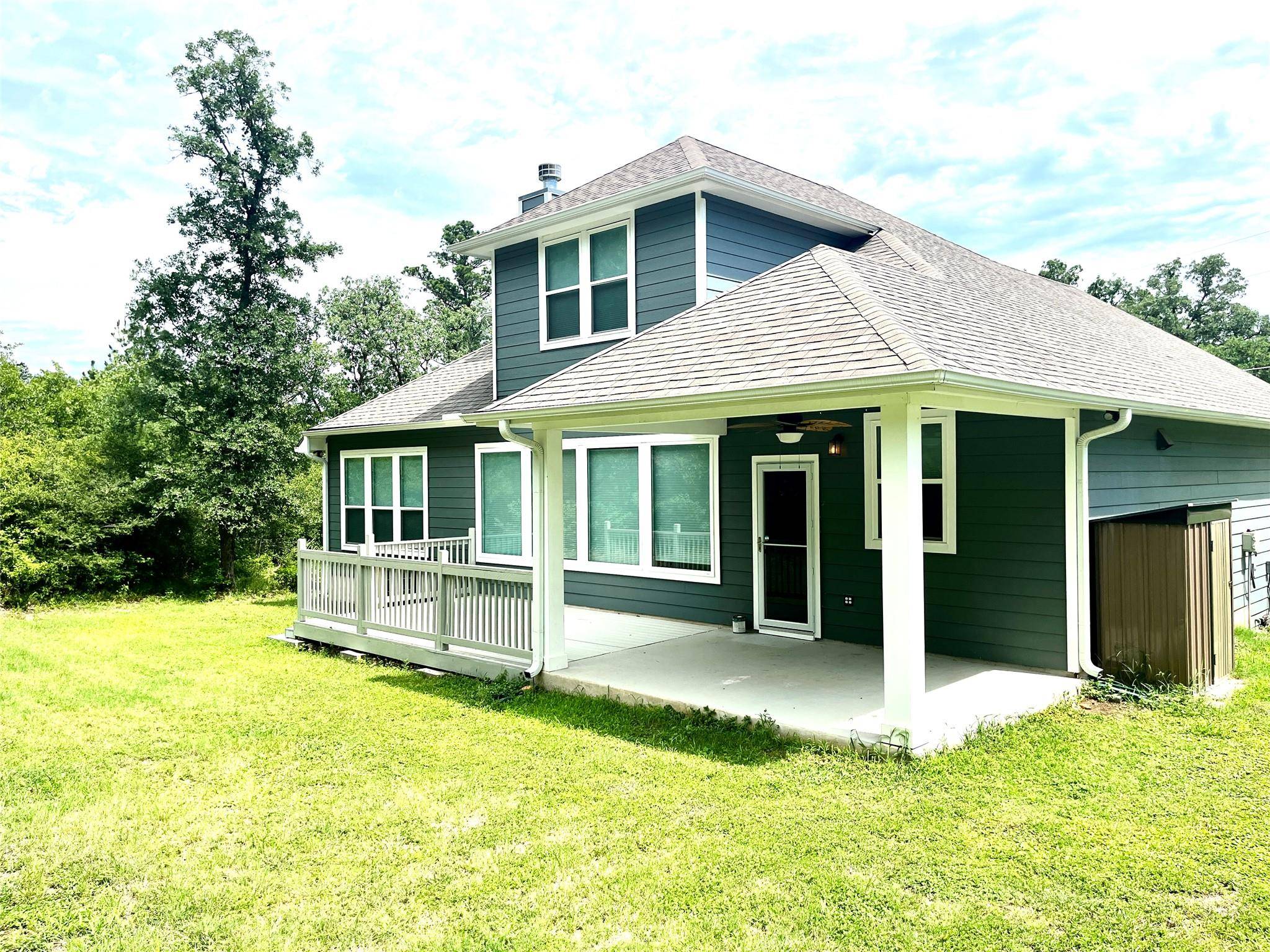 Bastrop, TX 78602,108 W Keamuku CT