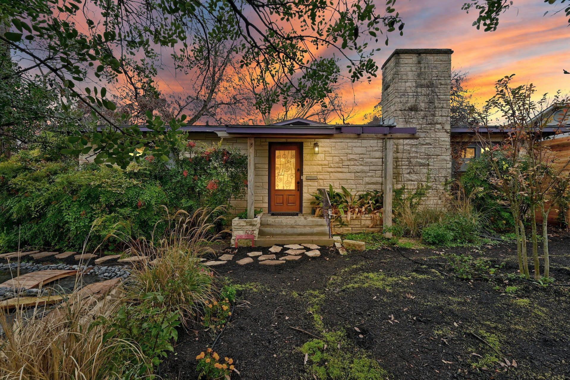 Austin, TX 78705,3712 Liberty ST