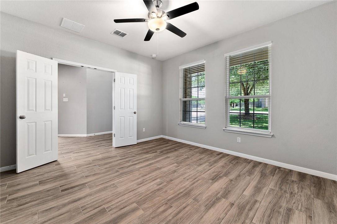 Buda, TX 78610,1521 Coldwater HOLW