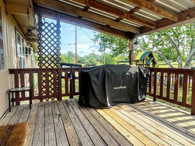 Tow, TX 78672,1415 Bee LN