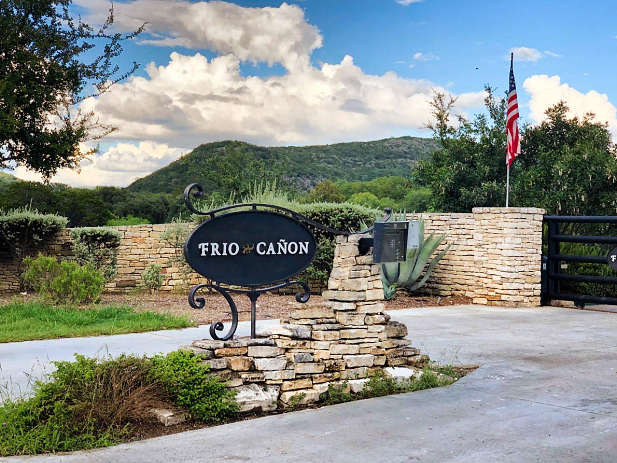 Leakey, TX 78873,6098 N. US Hwy 83