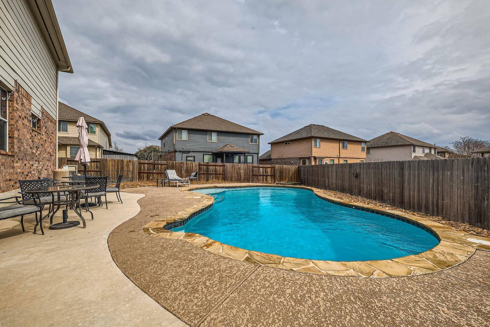 New Braunfels, TX 78130,2141 Dragon TRL