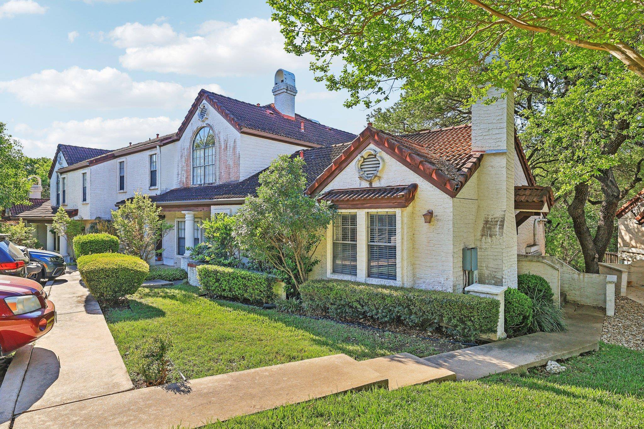 house_img